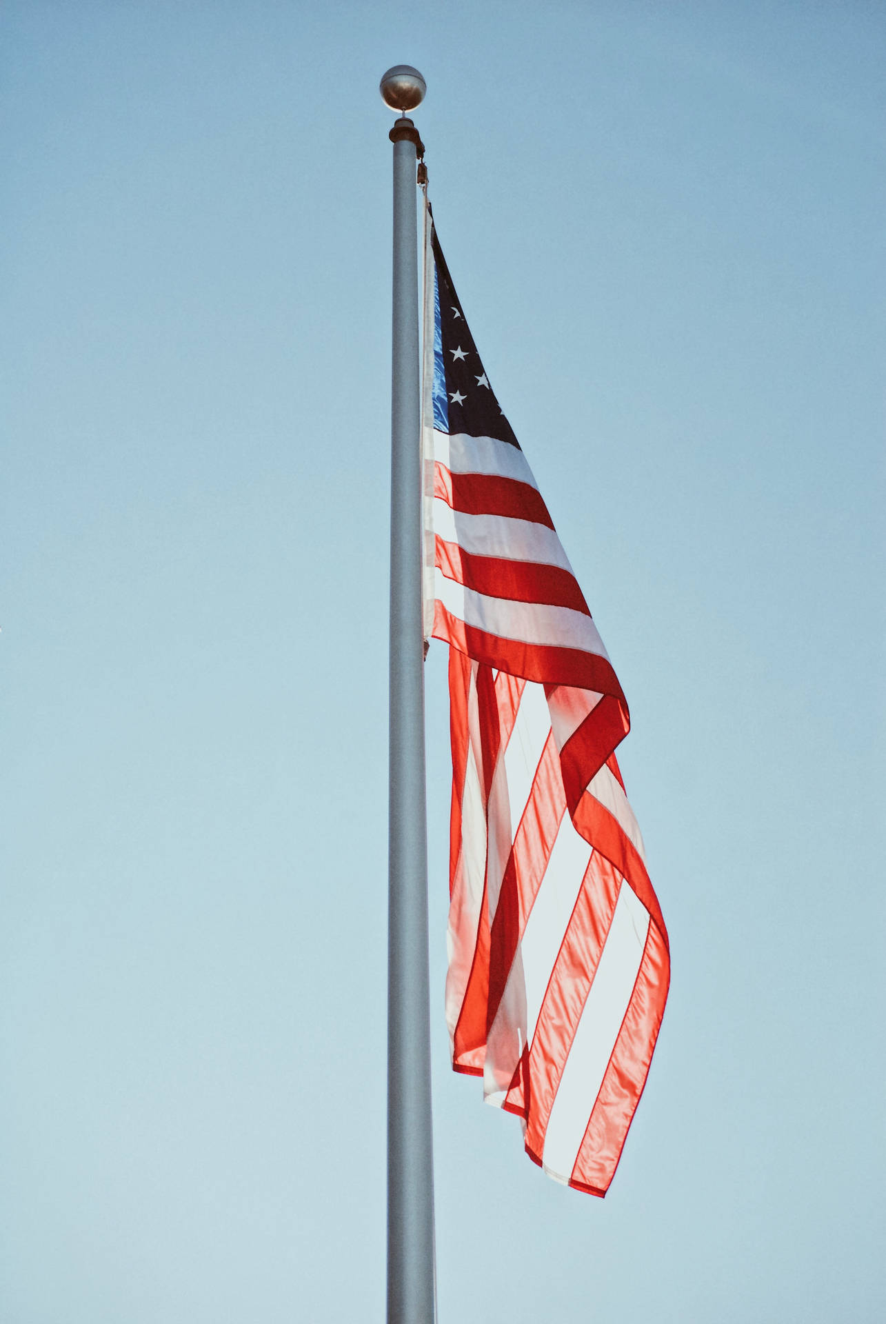 2592X3872 American Flag Wallpaper and Background