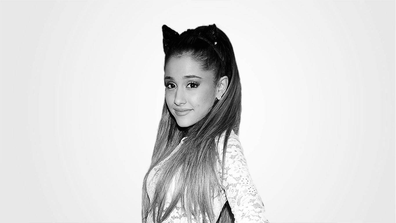 1366X768 Ariana Grande Wallpaper and Background