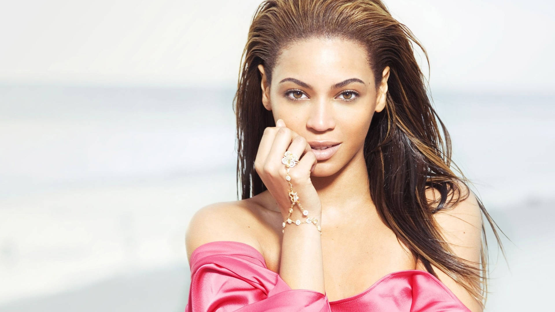 2560X1440 Beyonce Wallpaper and Background