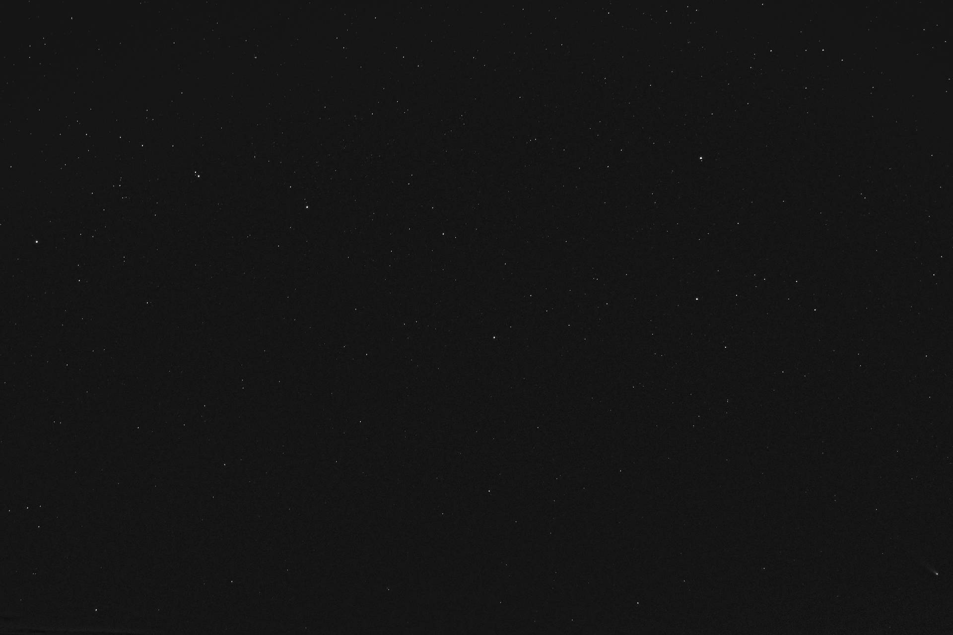 5010X3340 Black Background Wallpaper and Background