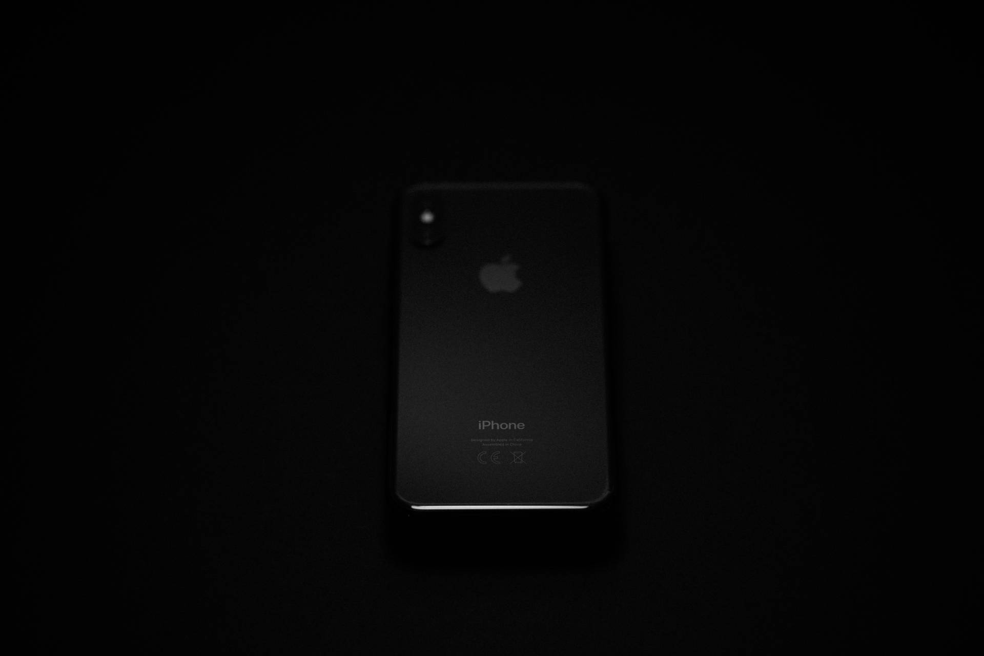 6720X4480 Black Iphone Wallpaper and Background