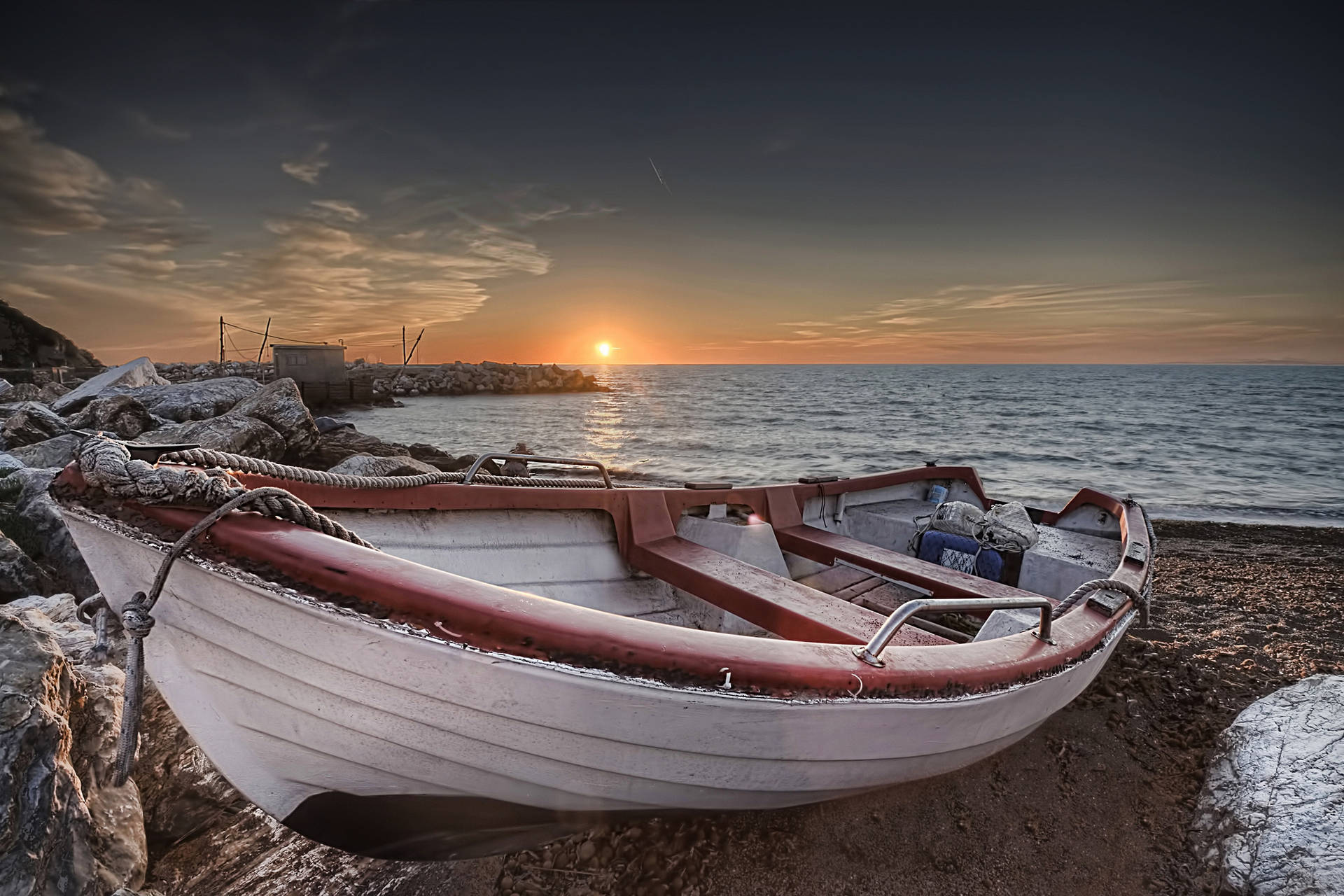 2048X1365 Boat Wallpaper and Background