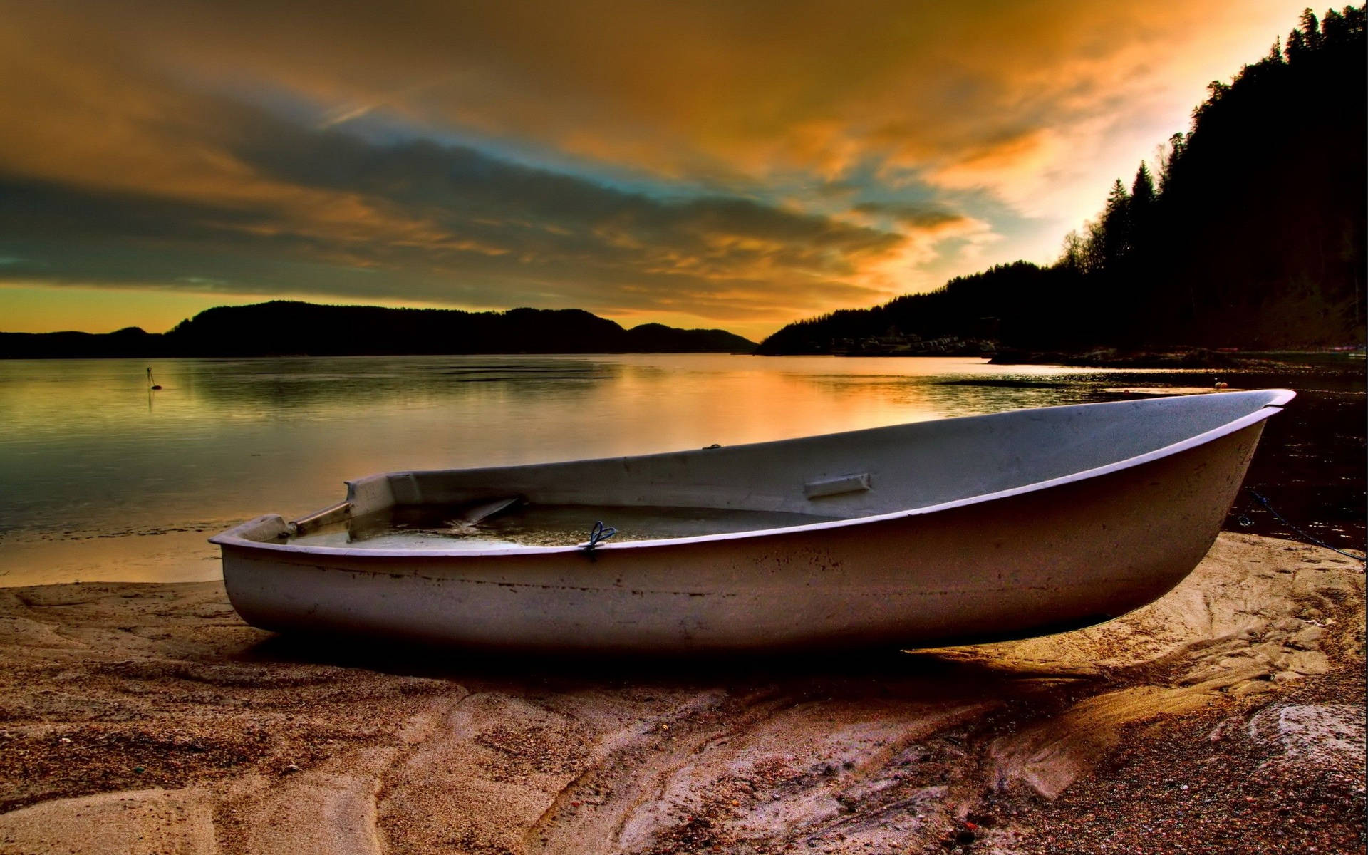 2560X1600 Boat Wallpaper and Background