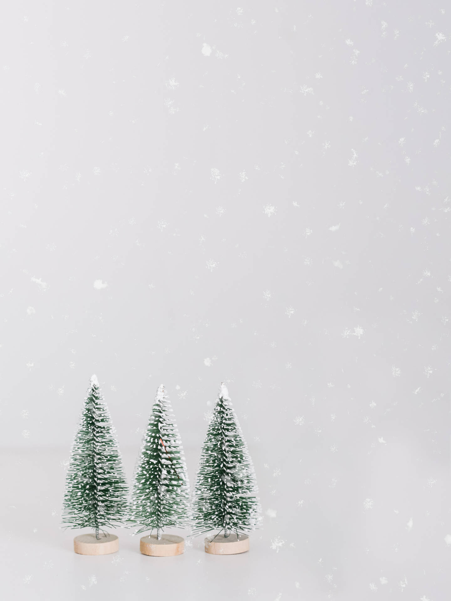 3290X4387 Christmas Tree Wallpaper and Background