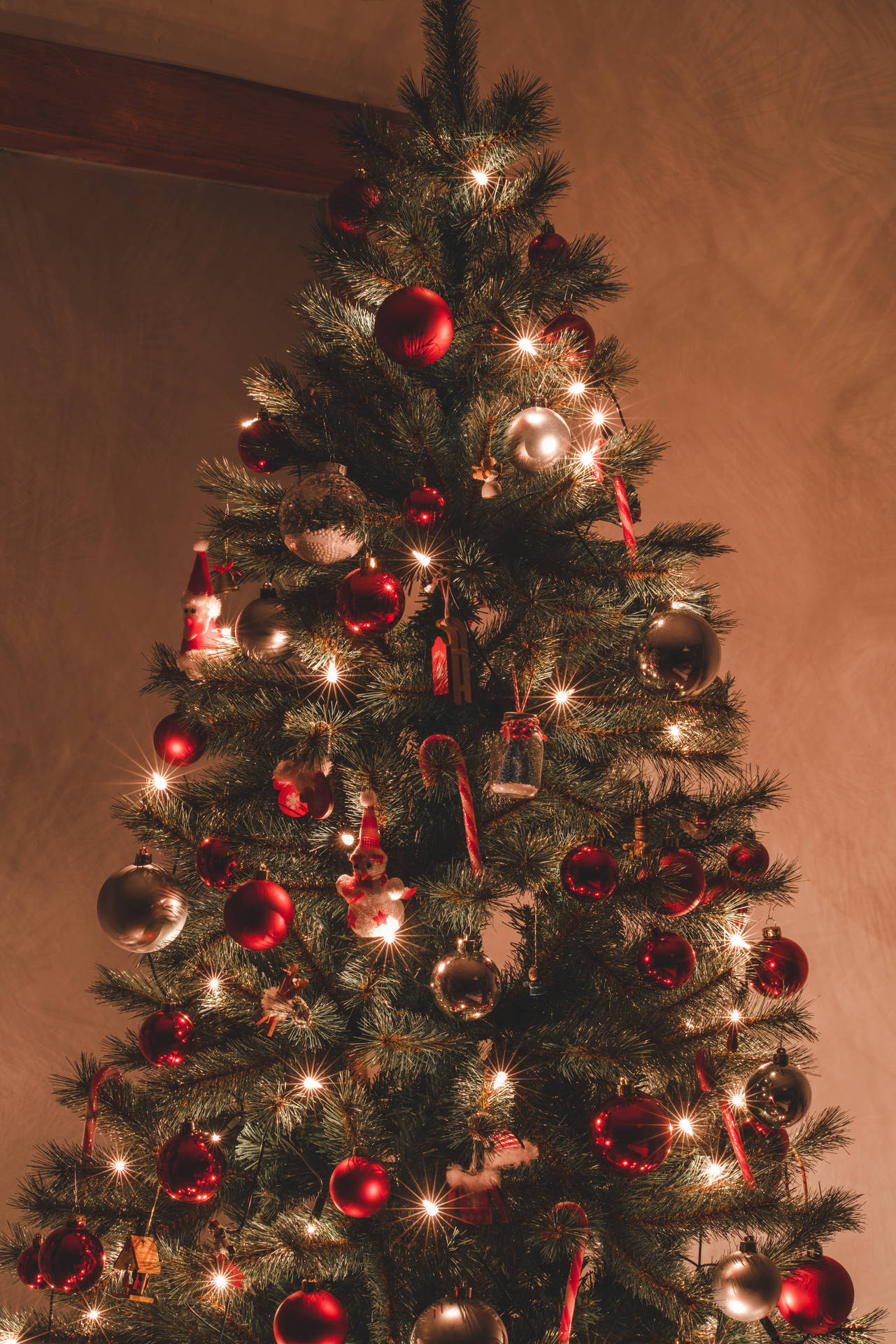 5304X7952 Christmas Tree Wallpaper and Background