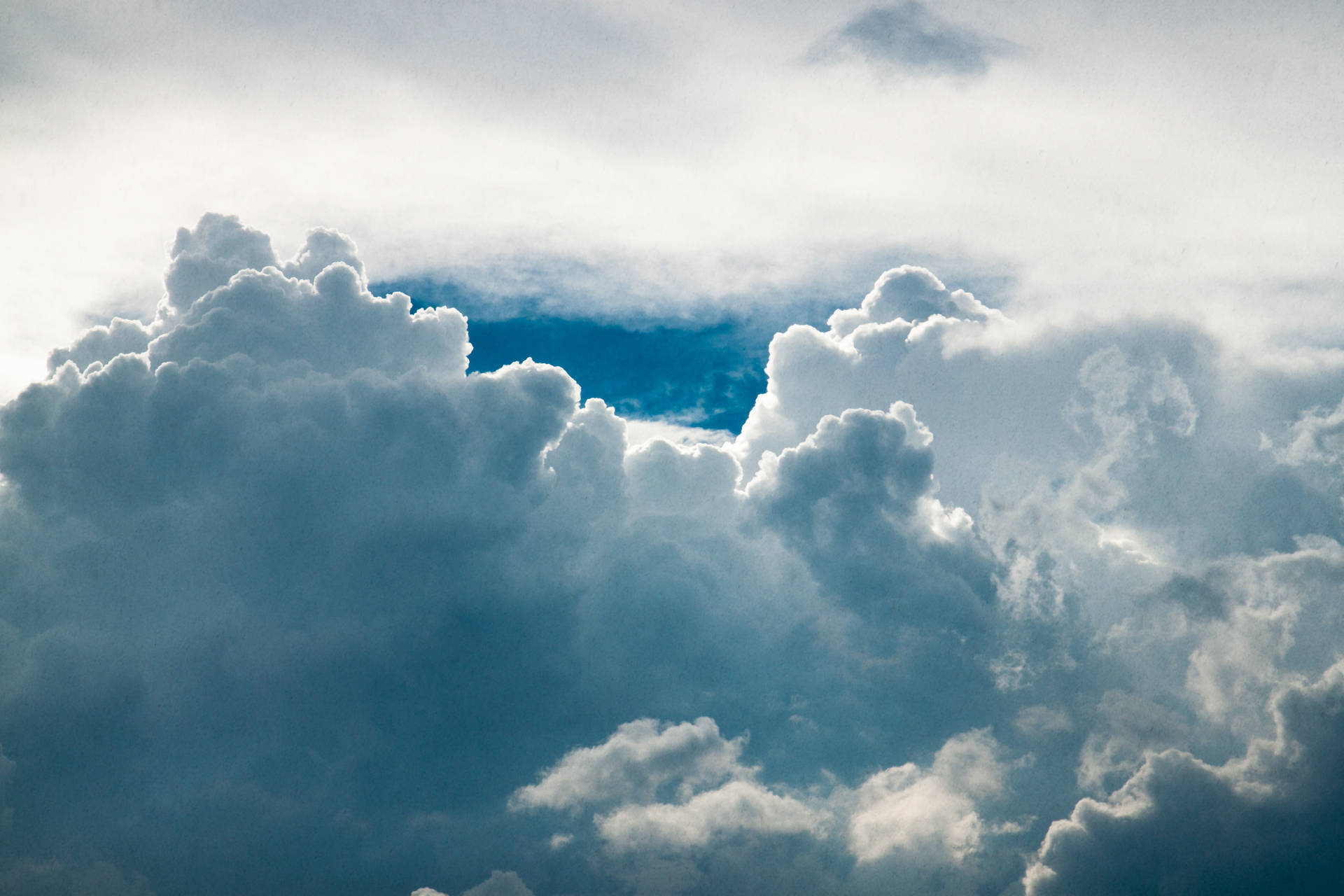 4752X3168 Clouds Wallpaper and Background