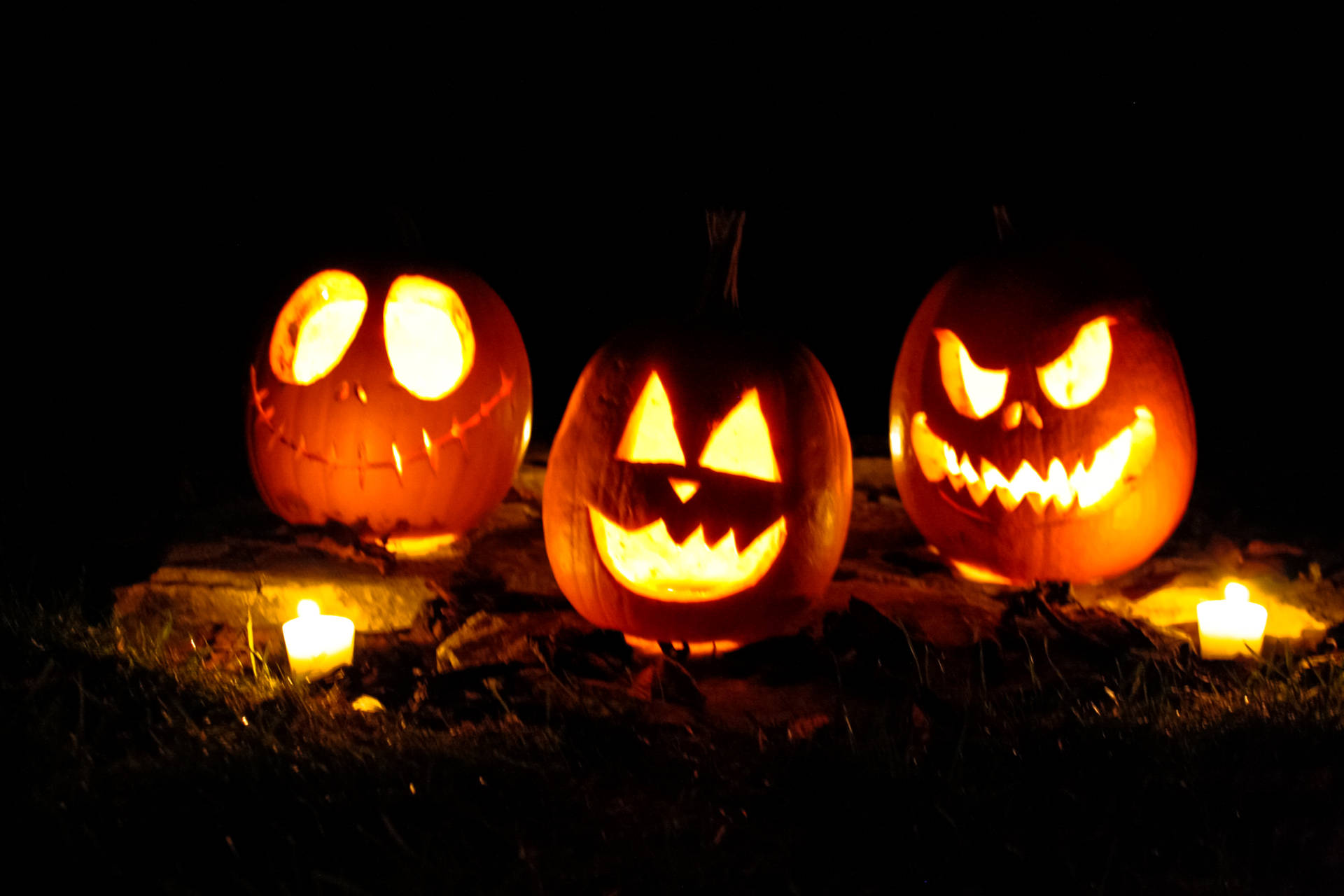 3888X2592 Halloween Wallpaper and Background