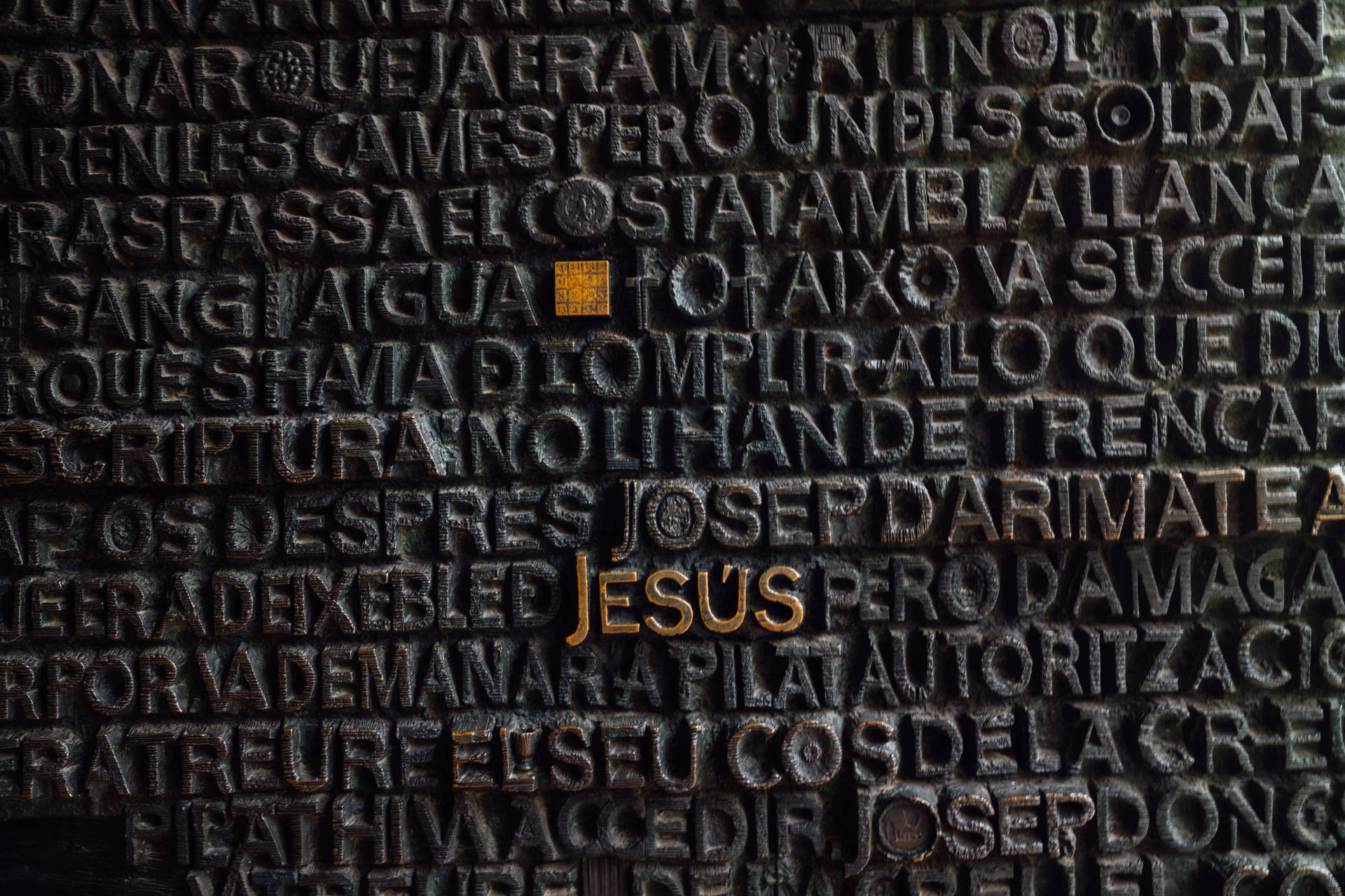 5976X3984 Jesus Wallpaper and Background