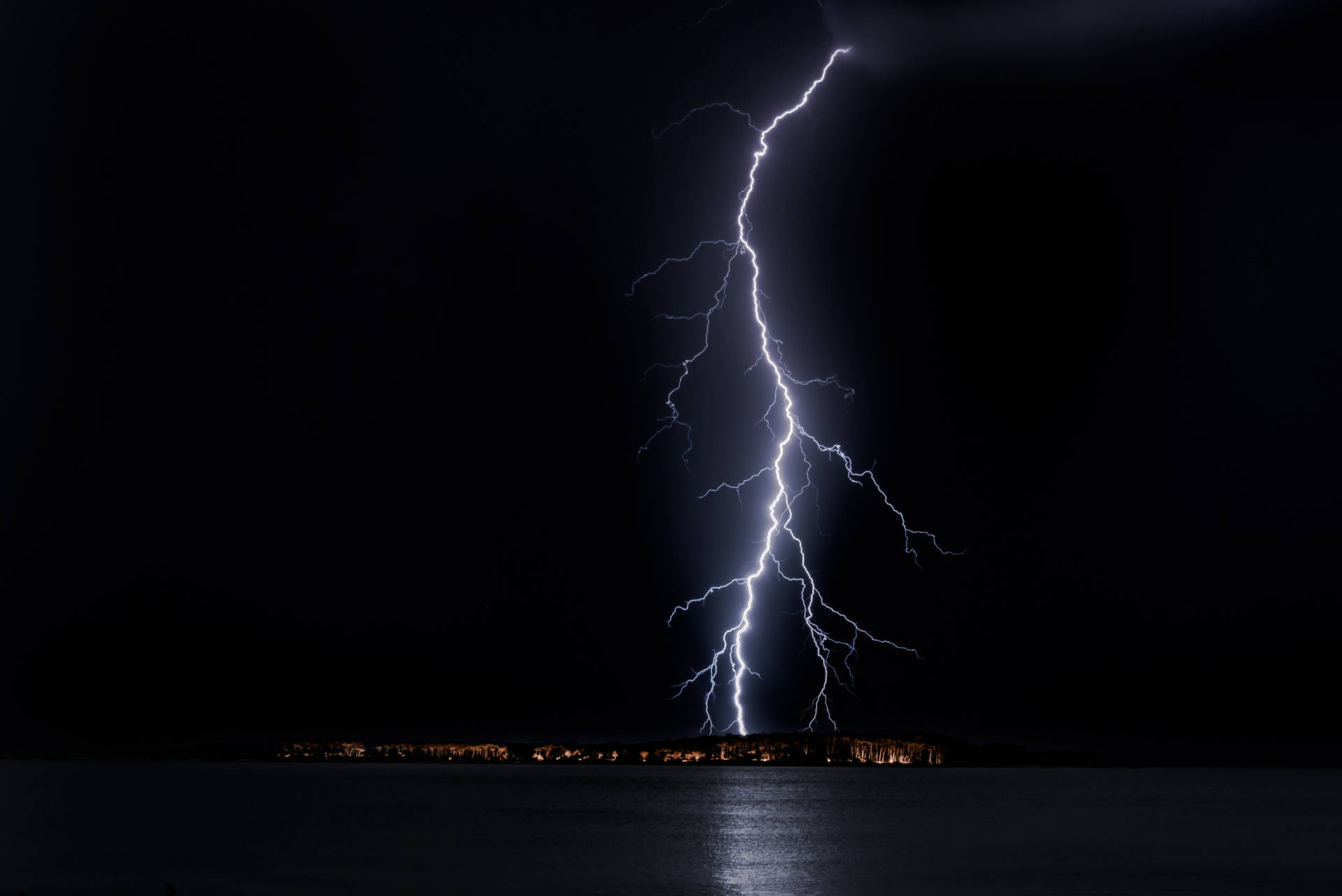 4874X3254 Lightning Wallpaper and Background