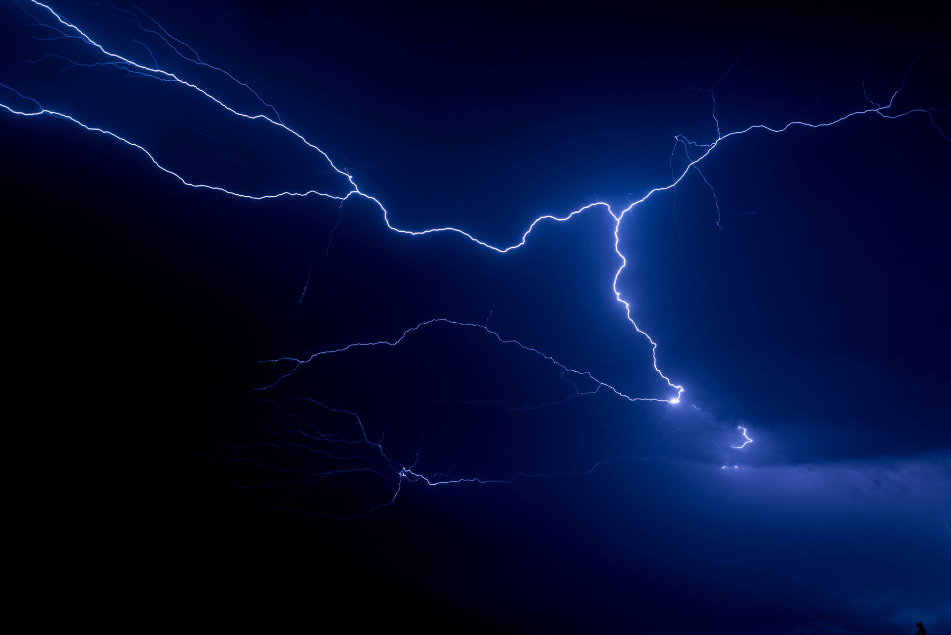 6000X4005 Lightning Wallpaper and Background