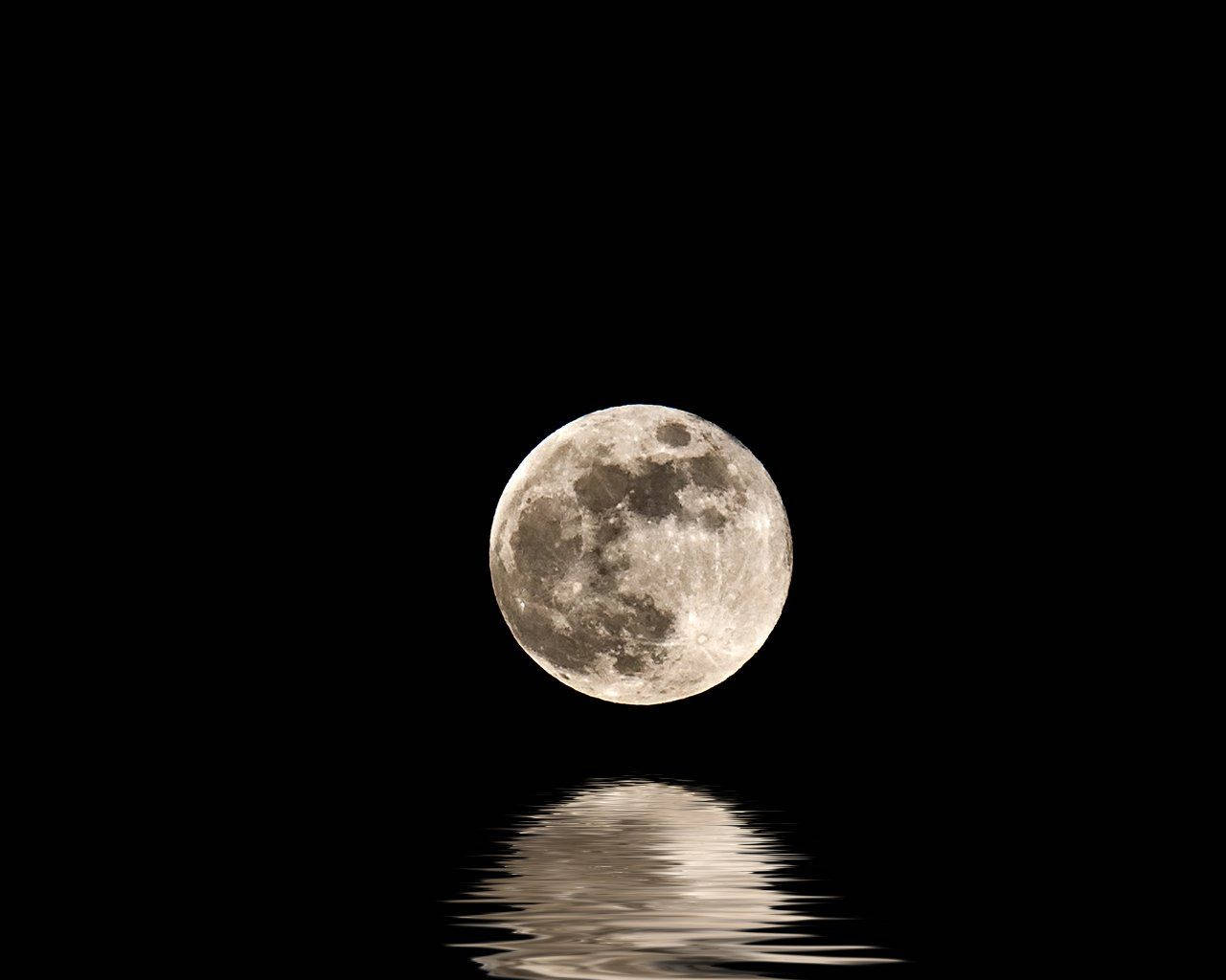 1280X1024 Moon Wallpaper and Background