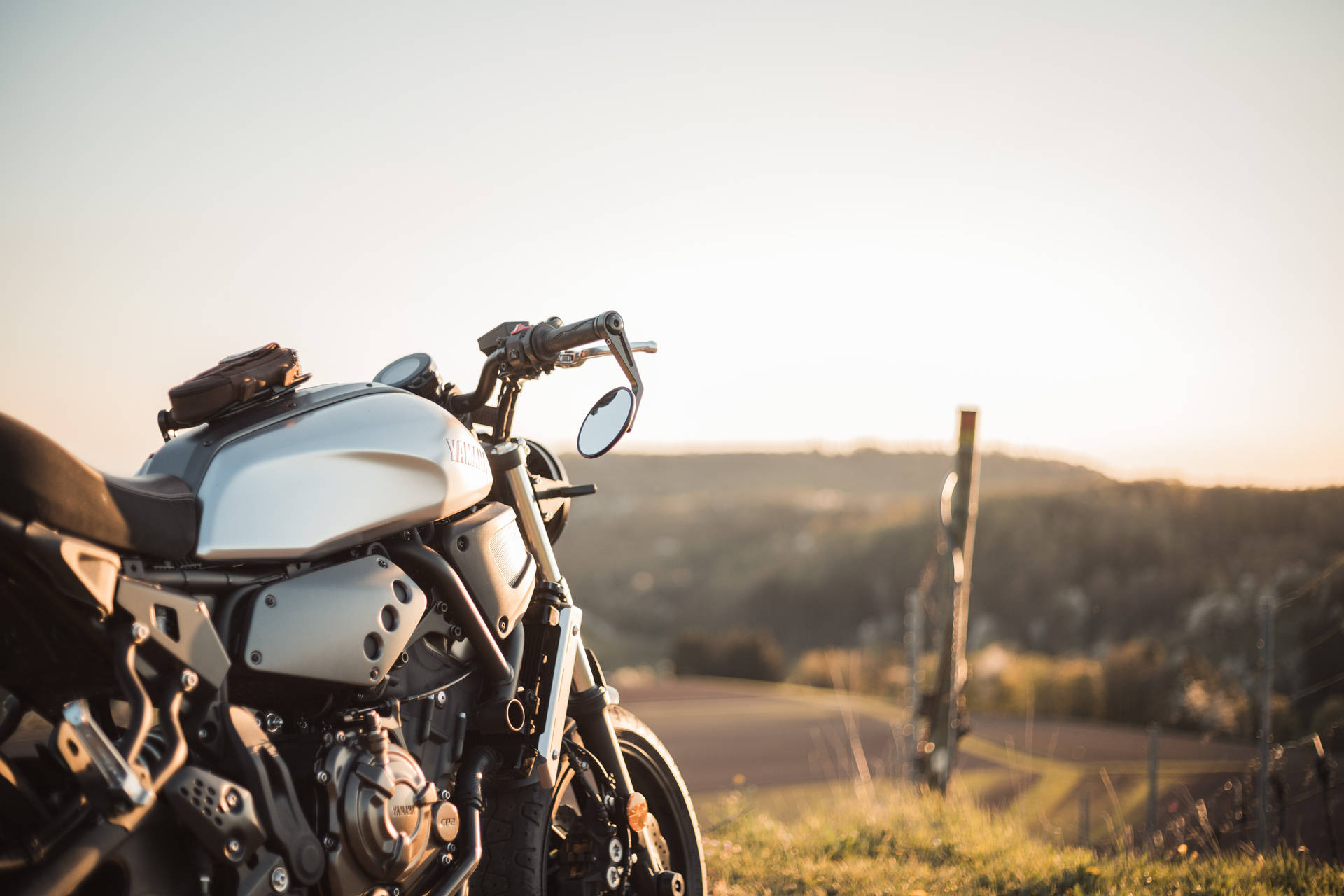 6240X4160 Motorcycle Wallpaper and Background