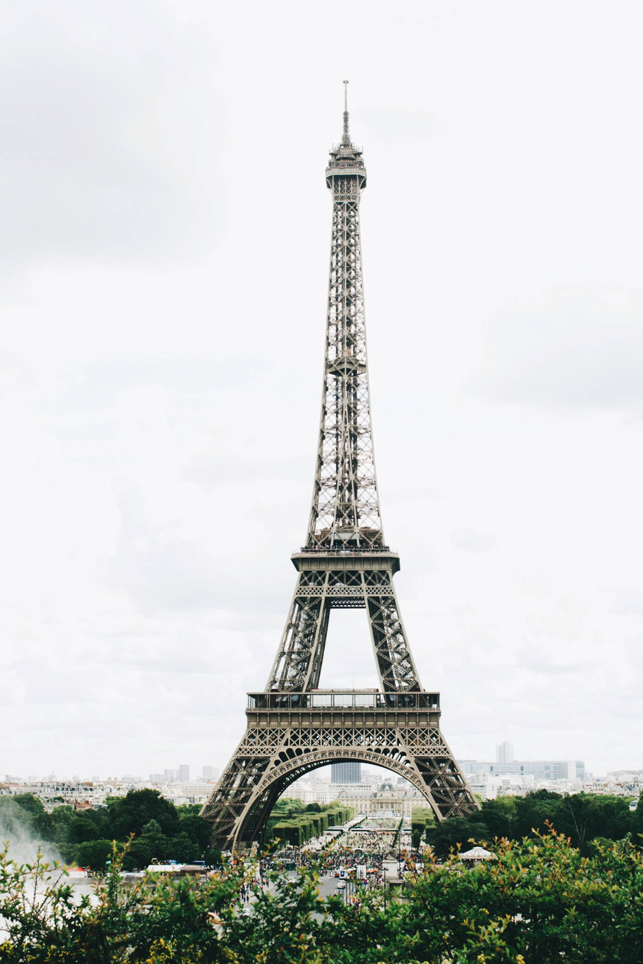 3000X4501 Paris Wallpaper and Background
