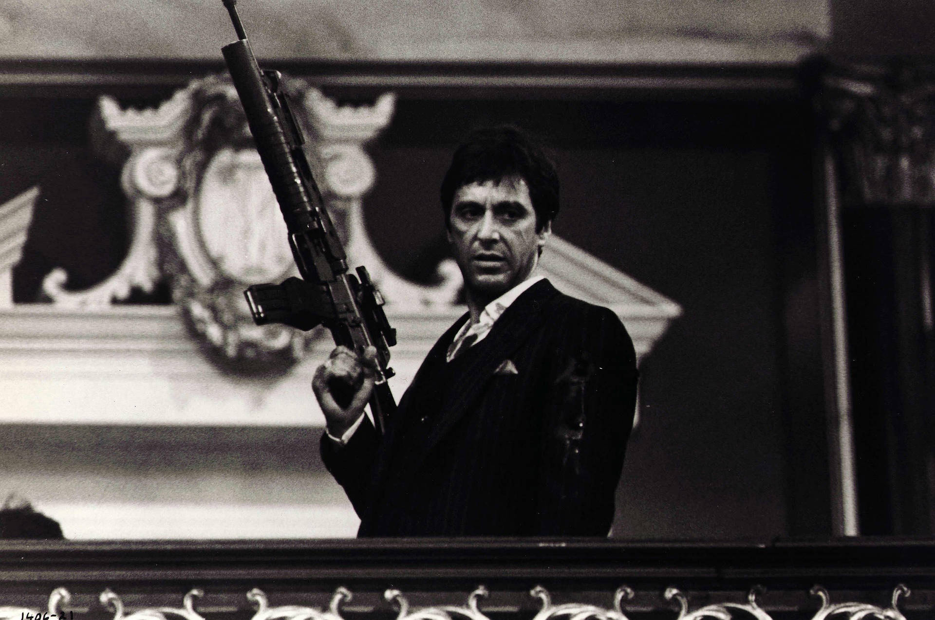 2733X1813 Scarface Wallpaper and Background