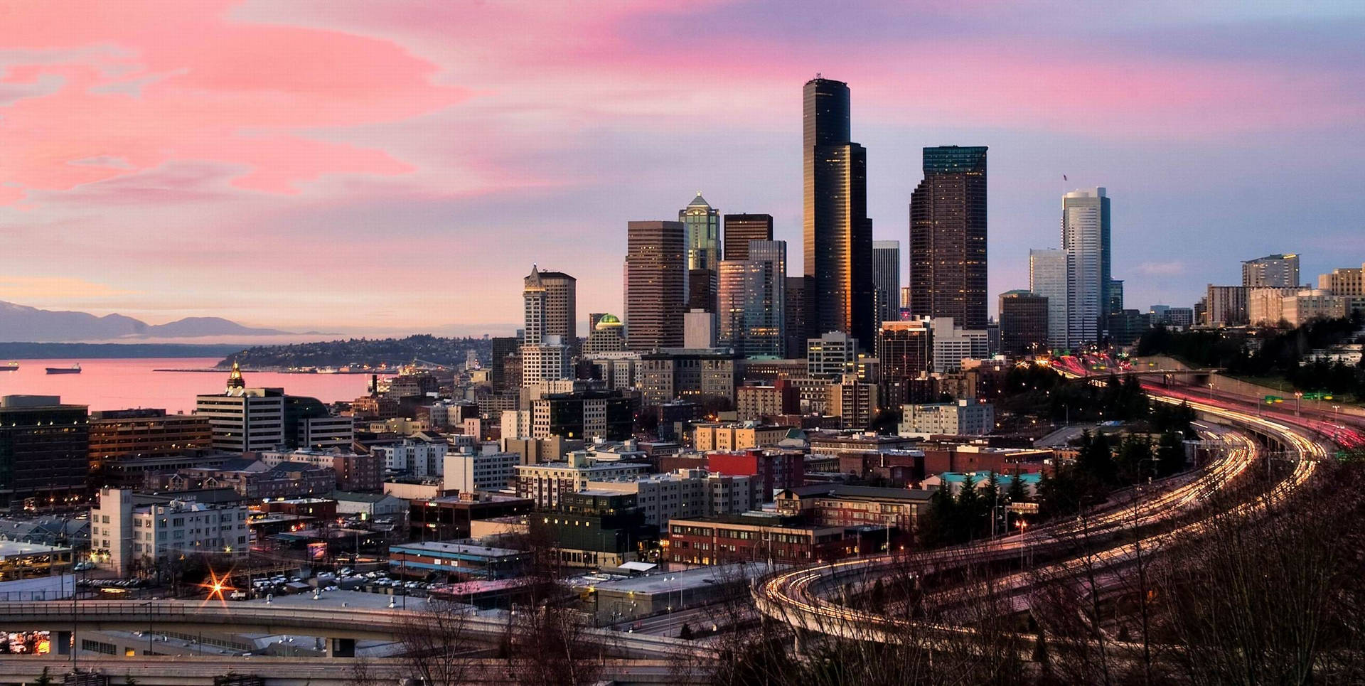 2560X1287 Seattle Wallpaper and Background