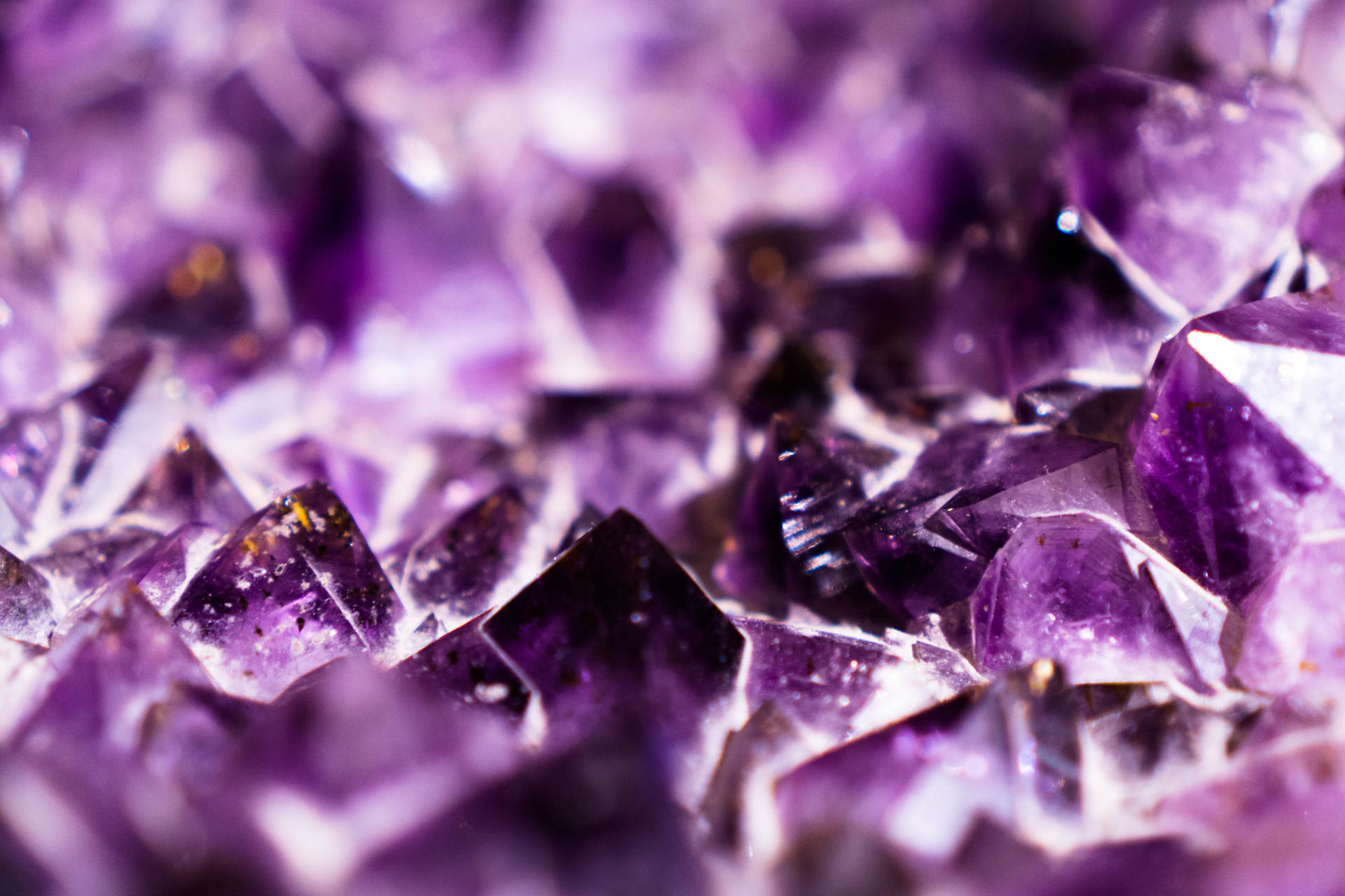 5781X3854 Amethyst Wallpaper and Background