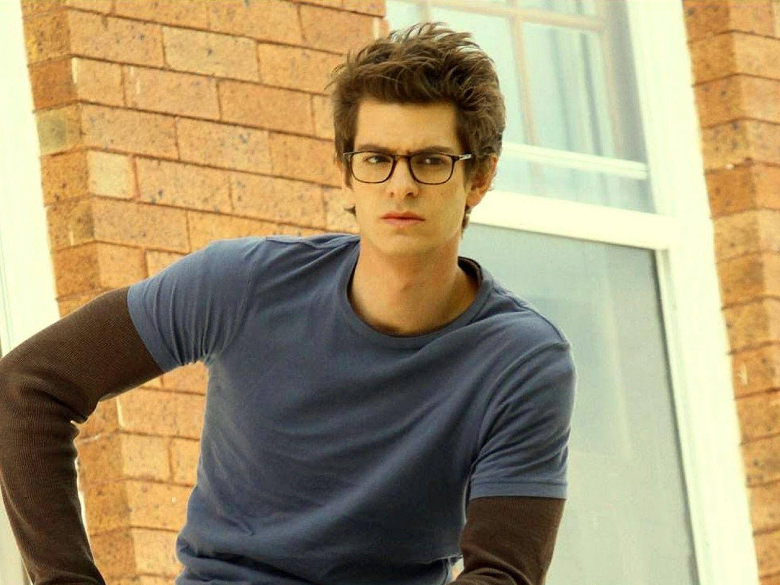 1600X1200 Andrew Garfield Wallpaper and Background