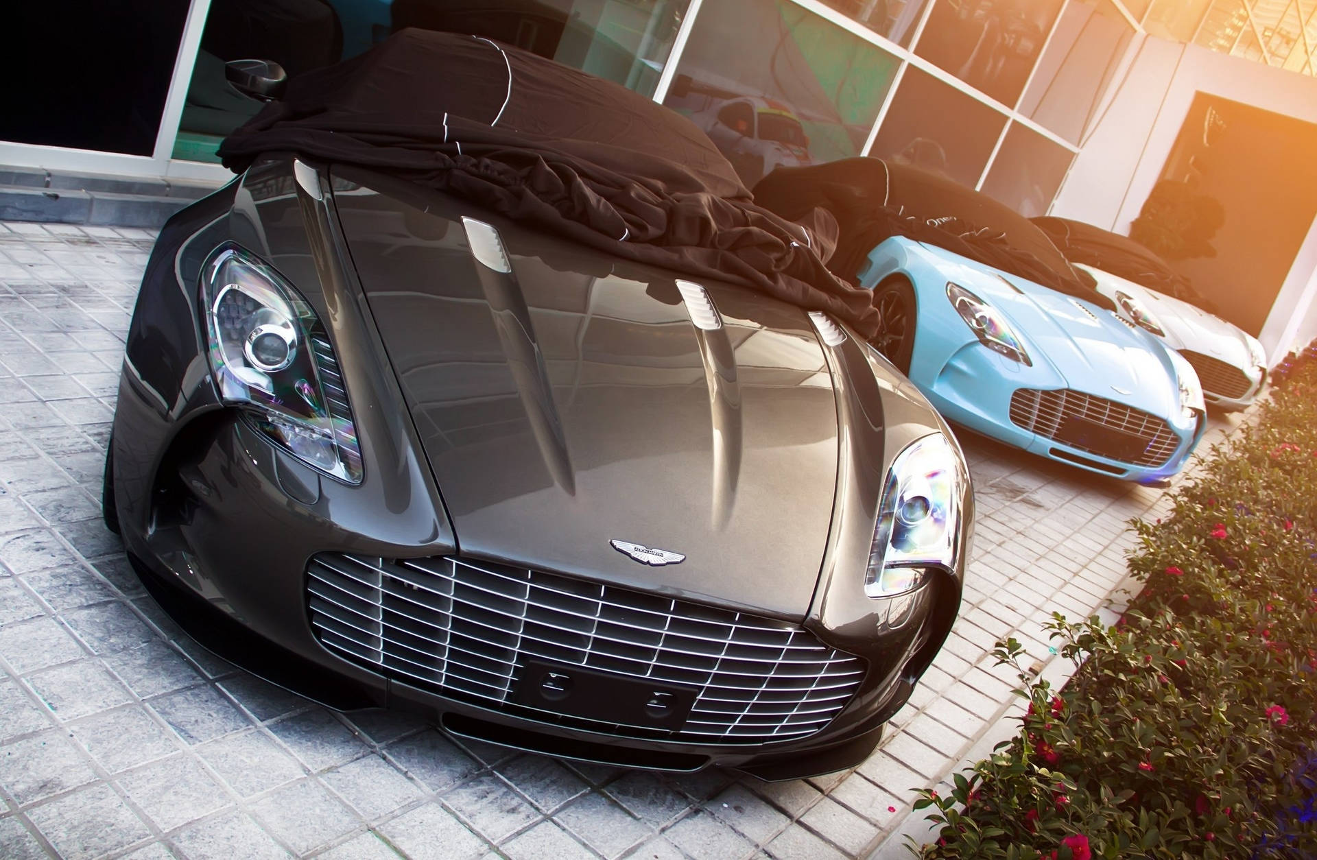 Aston Martin 2048X1338 Wallpaper and Background Image