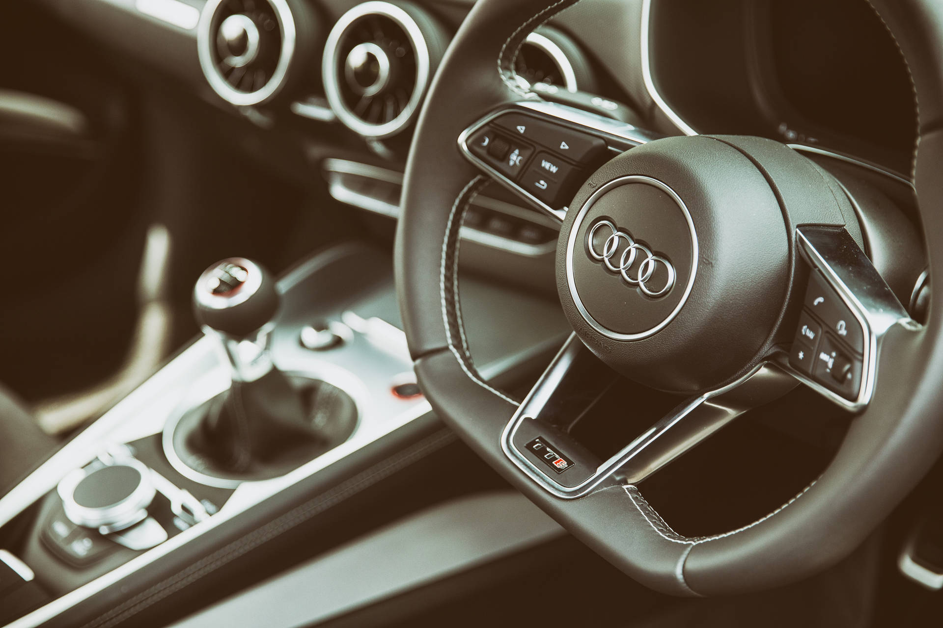 4000X2667 Audi Wallpaper and Background