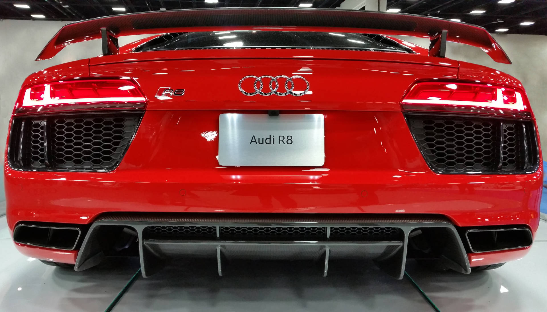 5232X2988 Audi Wallpaper and Background