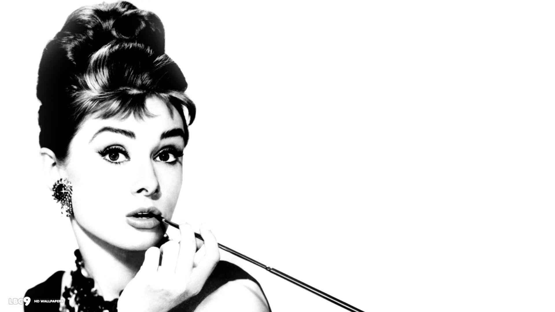 Audrey Hepburn 1920X1080 Wallpaper and Background Image