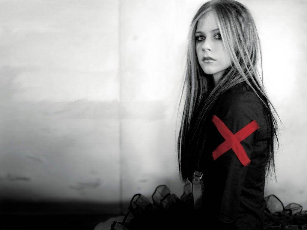 1024X768 Avril Lavigne Wallpaper and Background