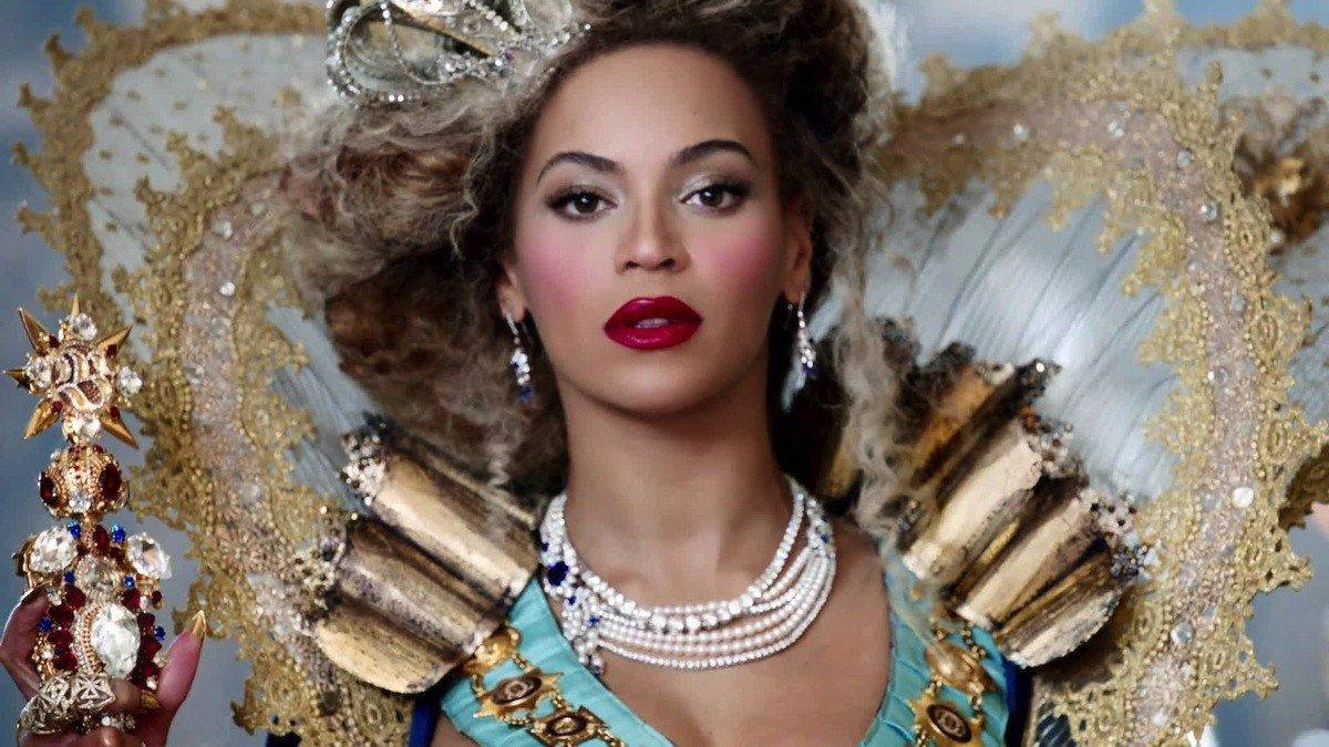 Beyonce 1200X675 wallpaper
