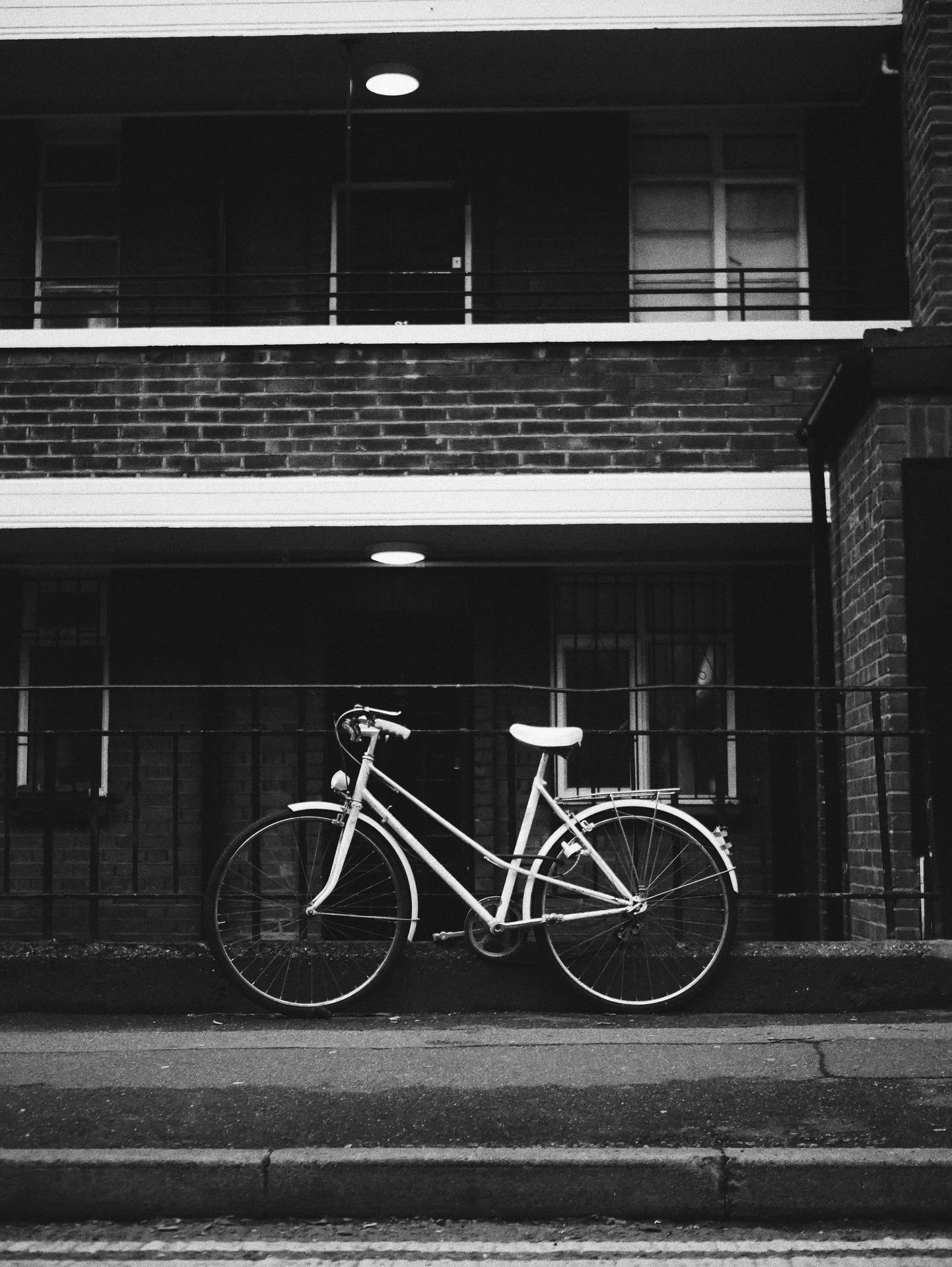 Bike 3448X4592 wallpaper