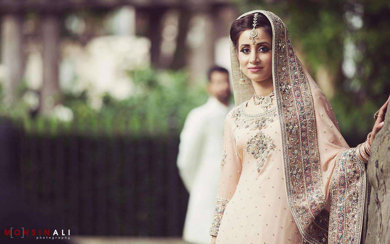 1280X800 Bride Wallpaper and Background