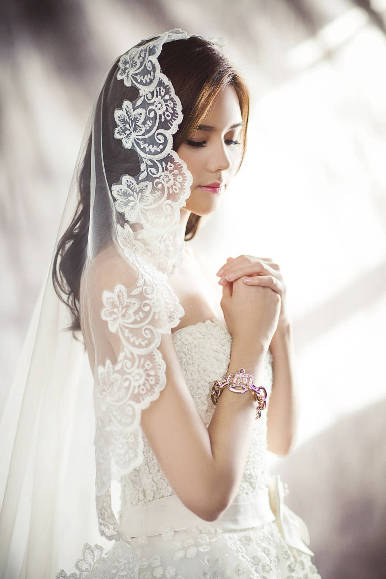 Bride 1921X2879 Wallpaper and Background Image
