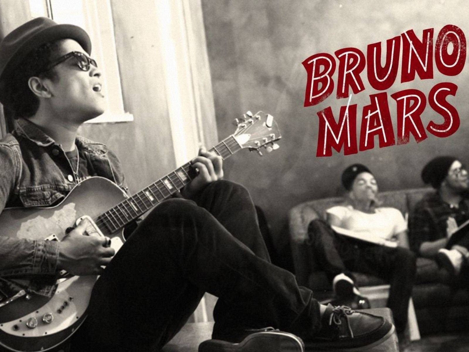 Bruno Mars 1600X1200 Wallpaper and Background Image