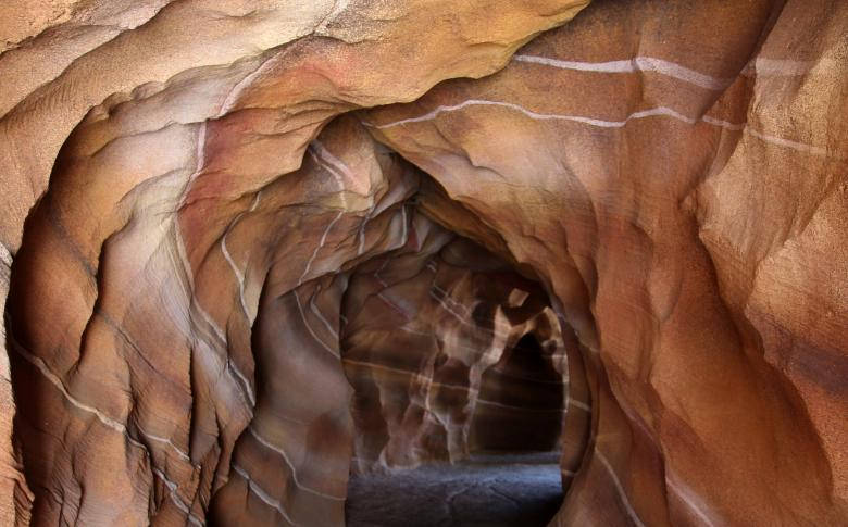 780X485 Cave Wallpaper and Background