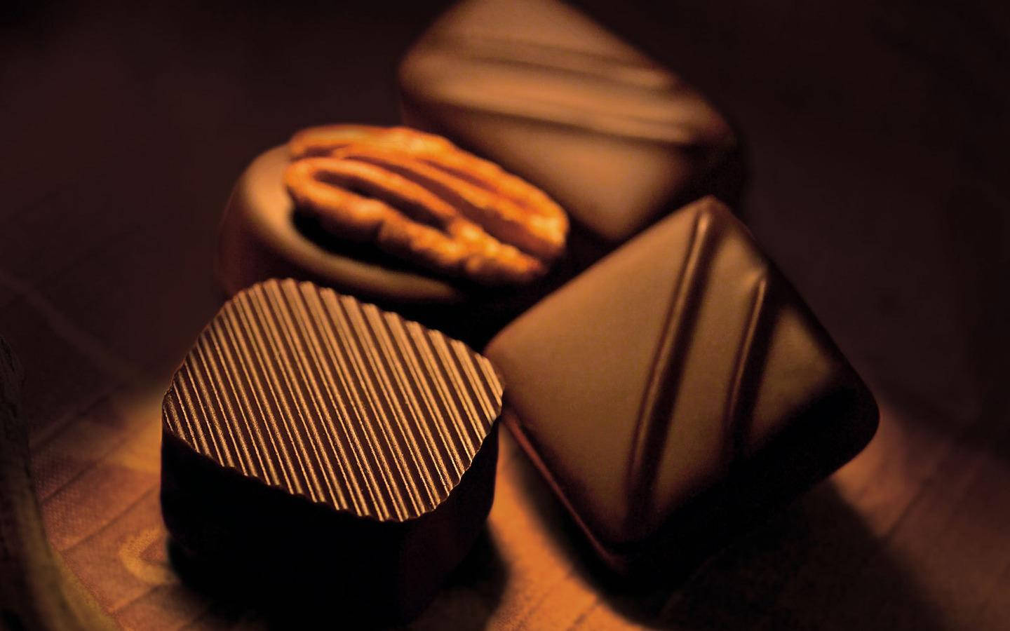 1440X900 Chocolate Wallpaper and Background