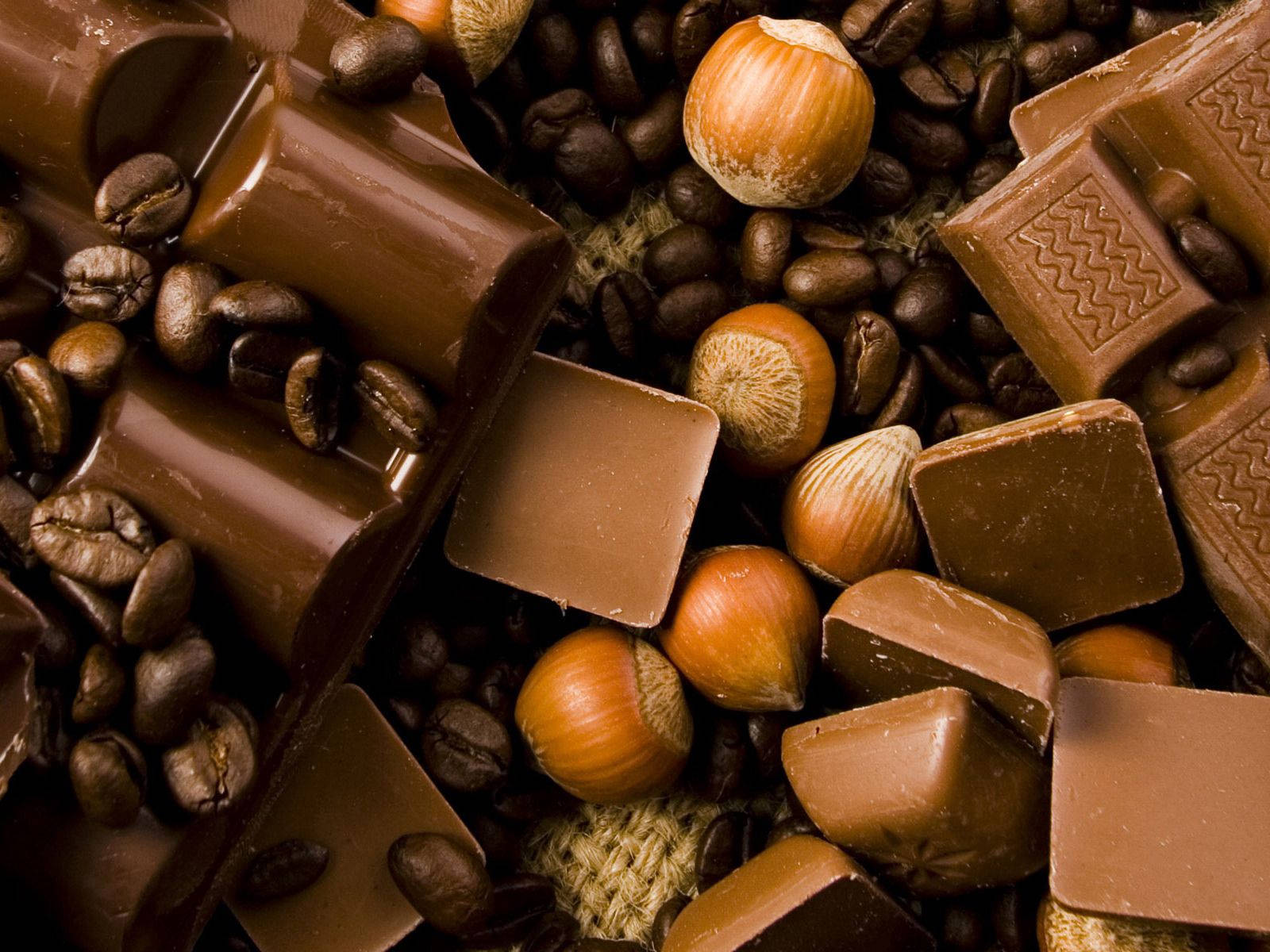 Chocolate 1600X1200 Wallpaper and Background Image