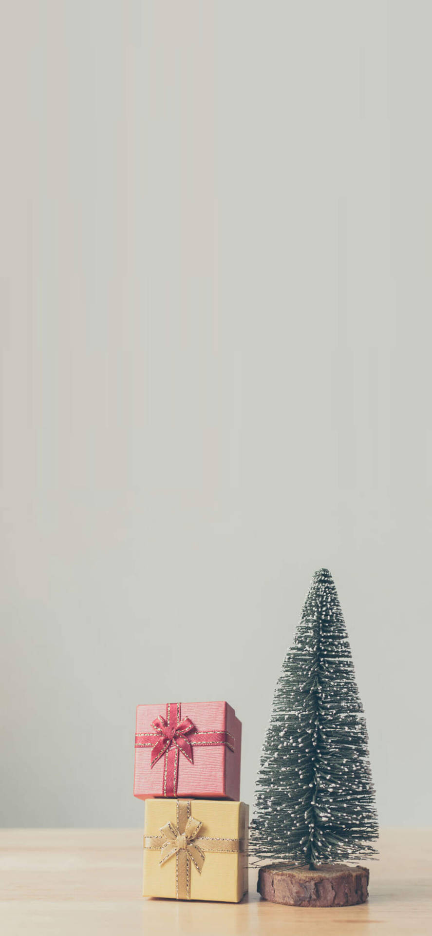 1125X2436 Christmas Iphone Wallpaper and Background