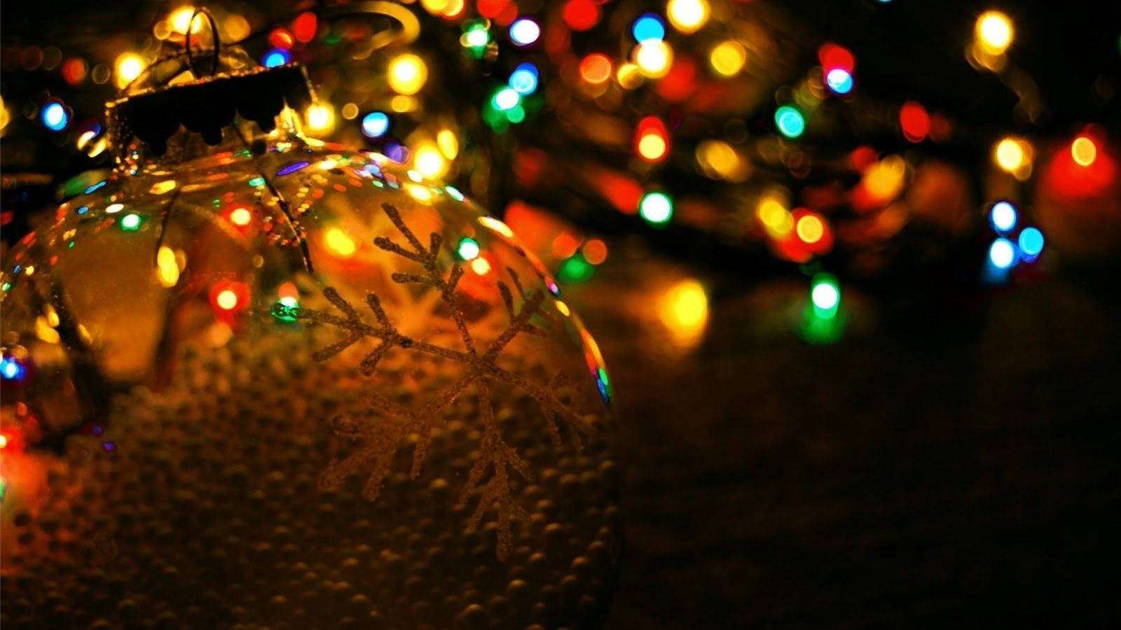 1600X900 Christmas Lights Wallpaper and Background