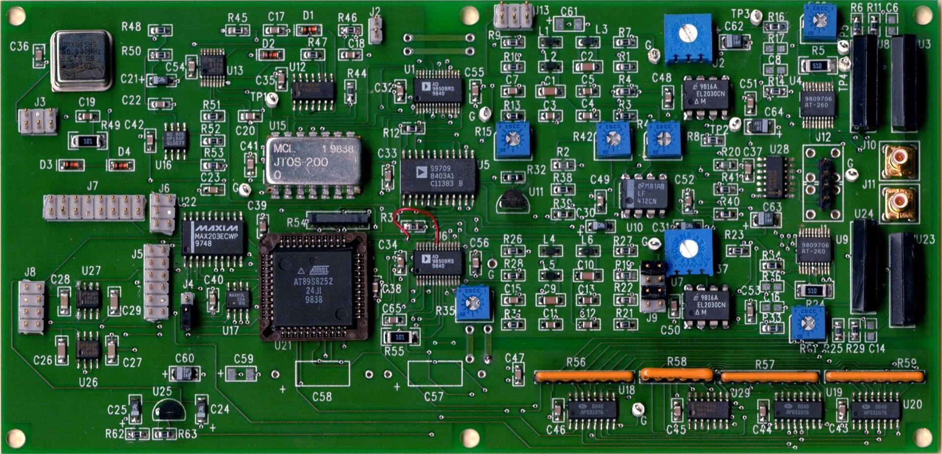 Circuit Board 2261X1089 Wallpaper and Background Image