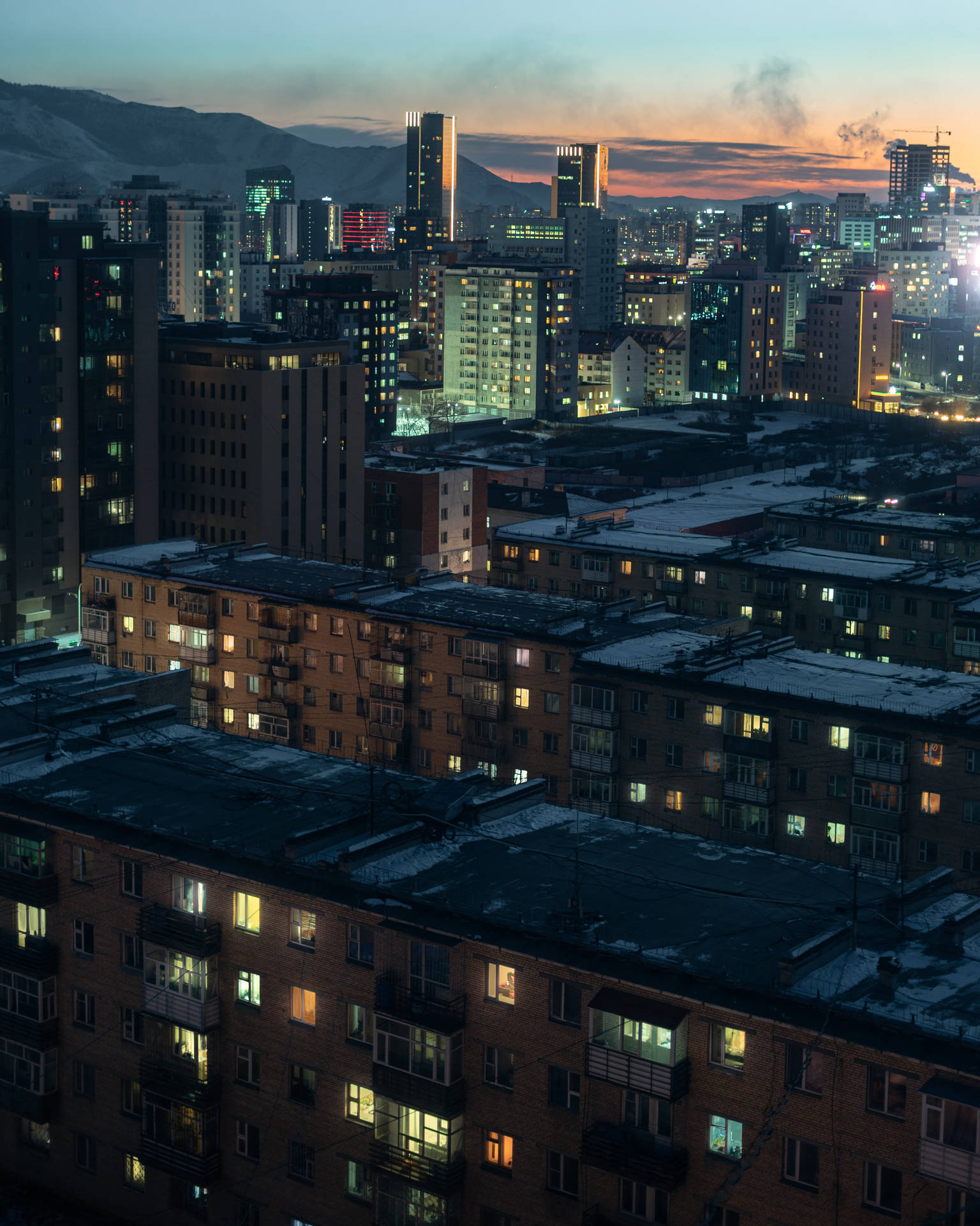Cityscape 3906X4882 Wallpaper and Background Image