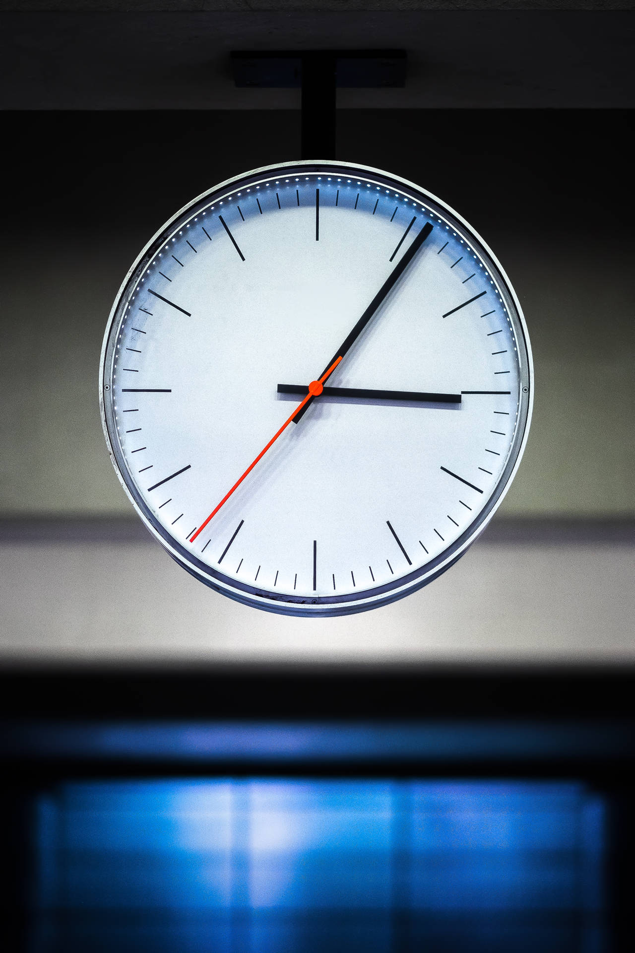 Clock 2513X3770 Wallpaper and Background Image