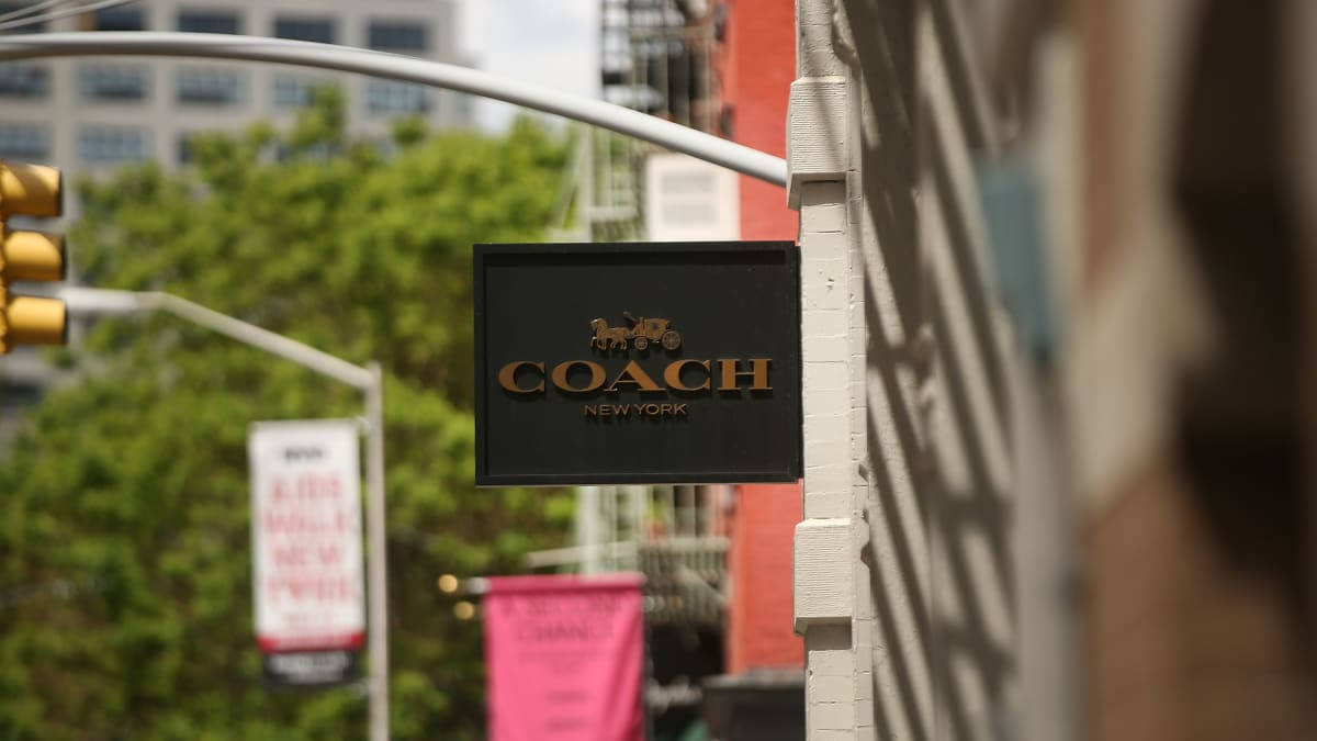 Coach 1200X675 Wallpaper and Background Image