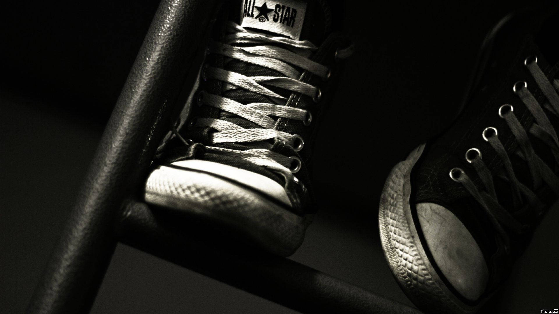 Converse 1920X1080 Wallpaper and Background Image