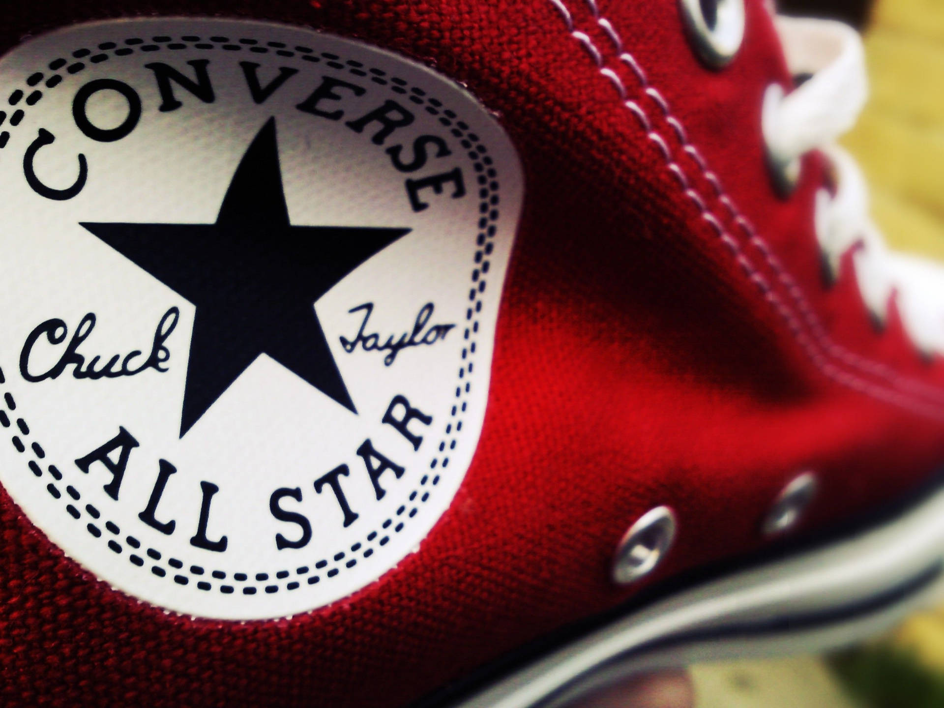 Converse 2560X1920 Wallpaper and Background Image