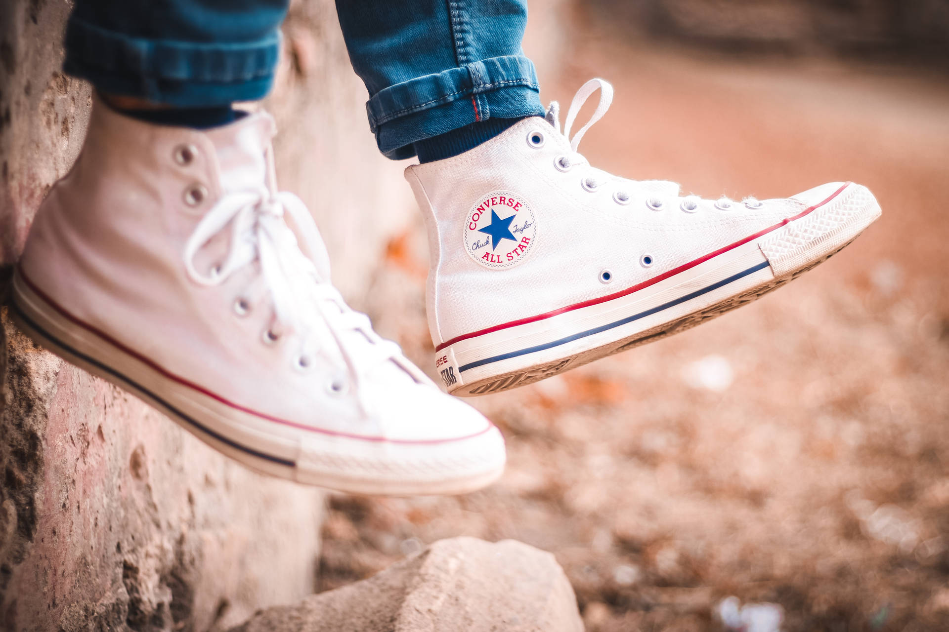 Converse 4886X3257 Wallpaper and Background Image