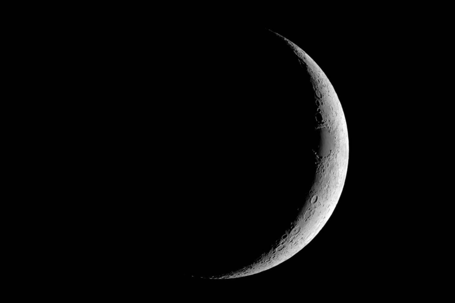 Crescent Moon 1530X1020 Wallpaper and Background Image