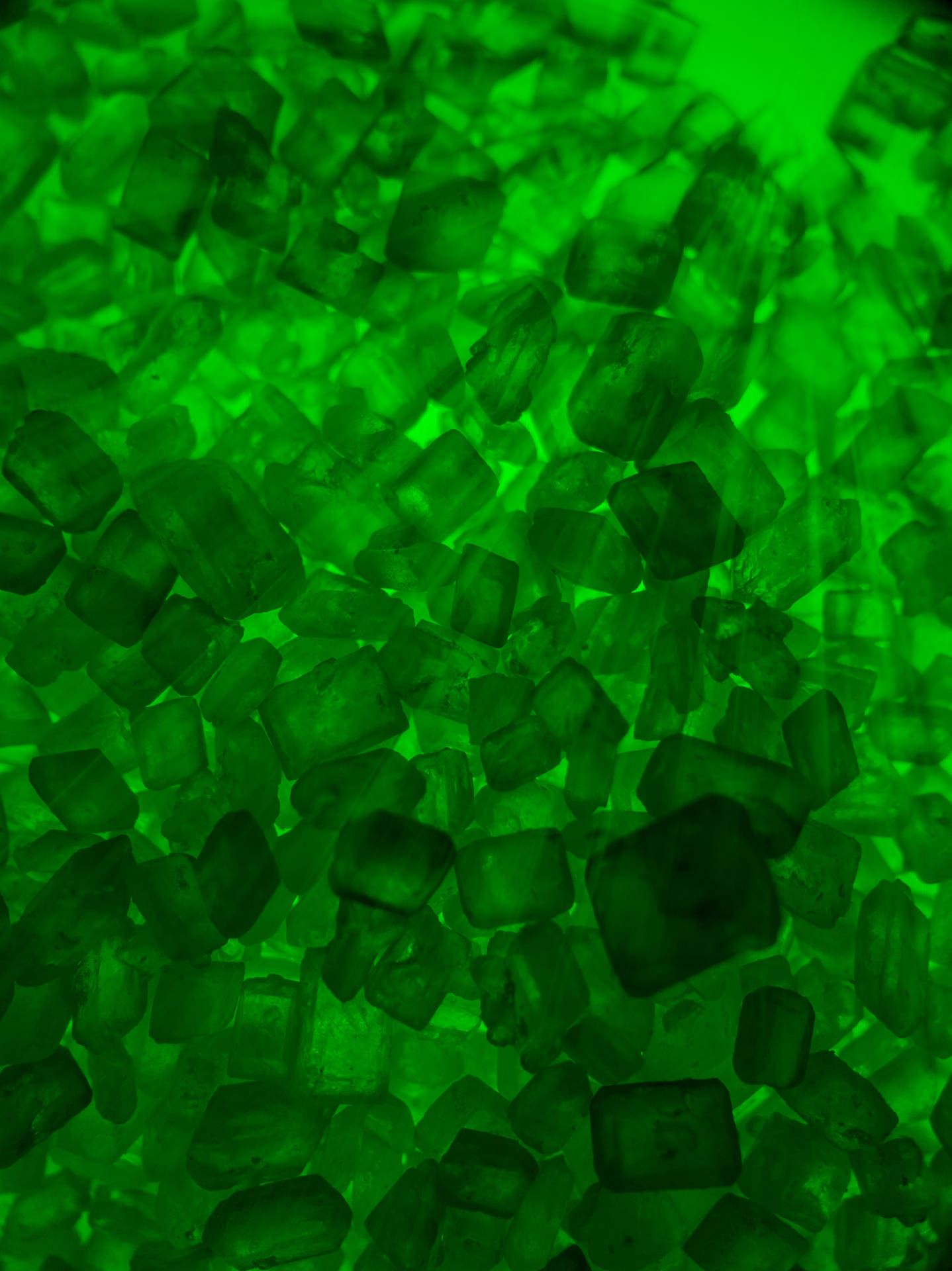 Crystal 3008X4016 Wallpaper and Background Image