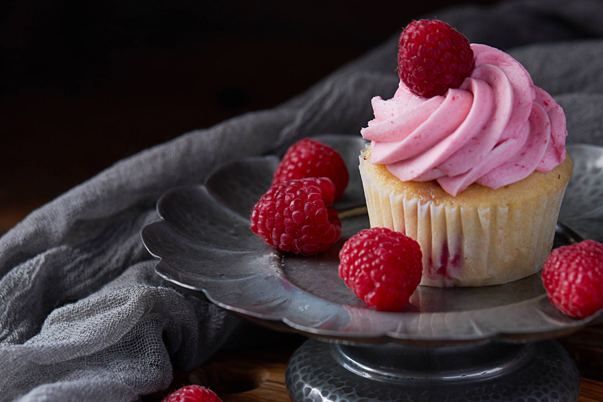 Cupcake 5273X3515 Wallpaper and Background Image