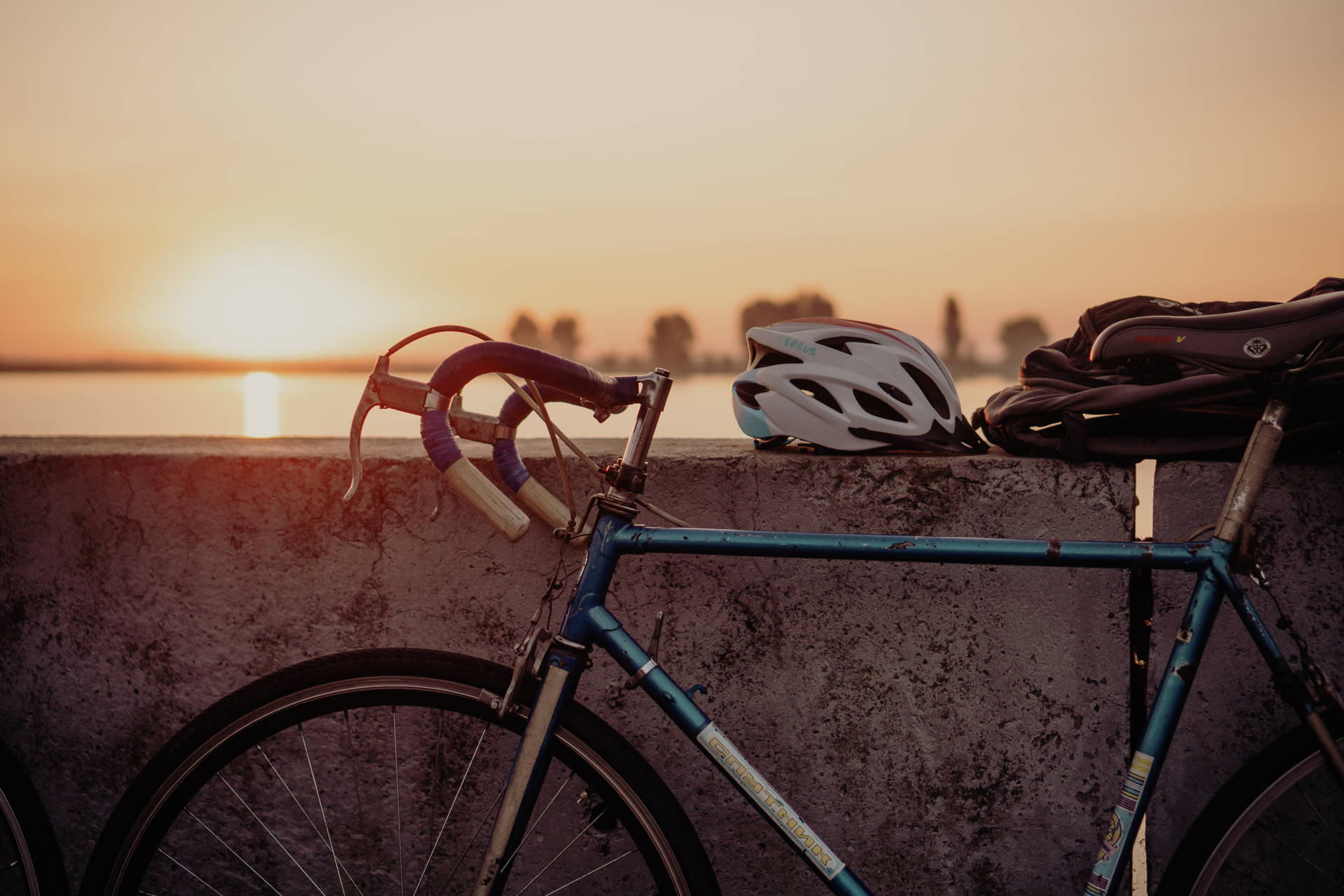 Cycling 5943X3962 Wallpaper and Background Image