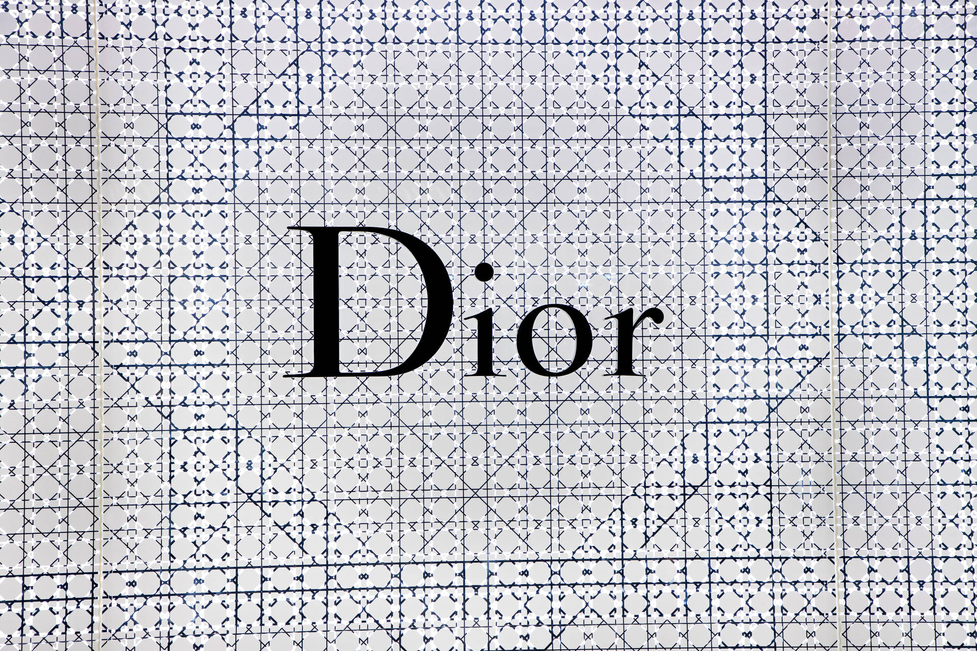 Dior 6240X4160 Wallpaper and Background Image