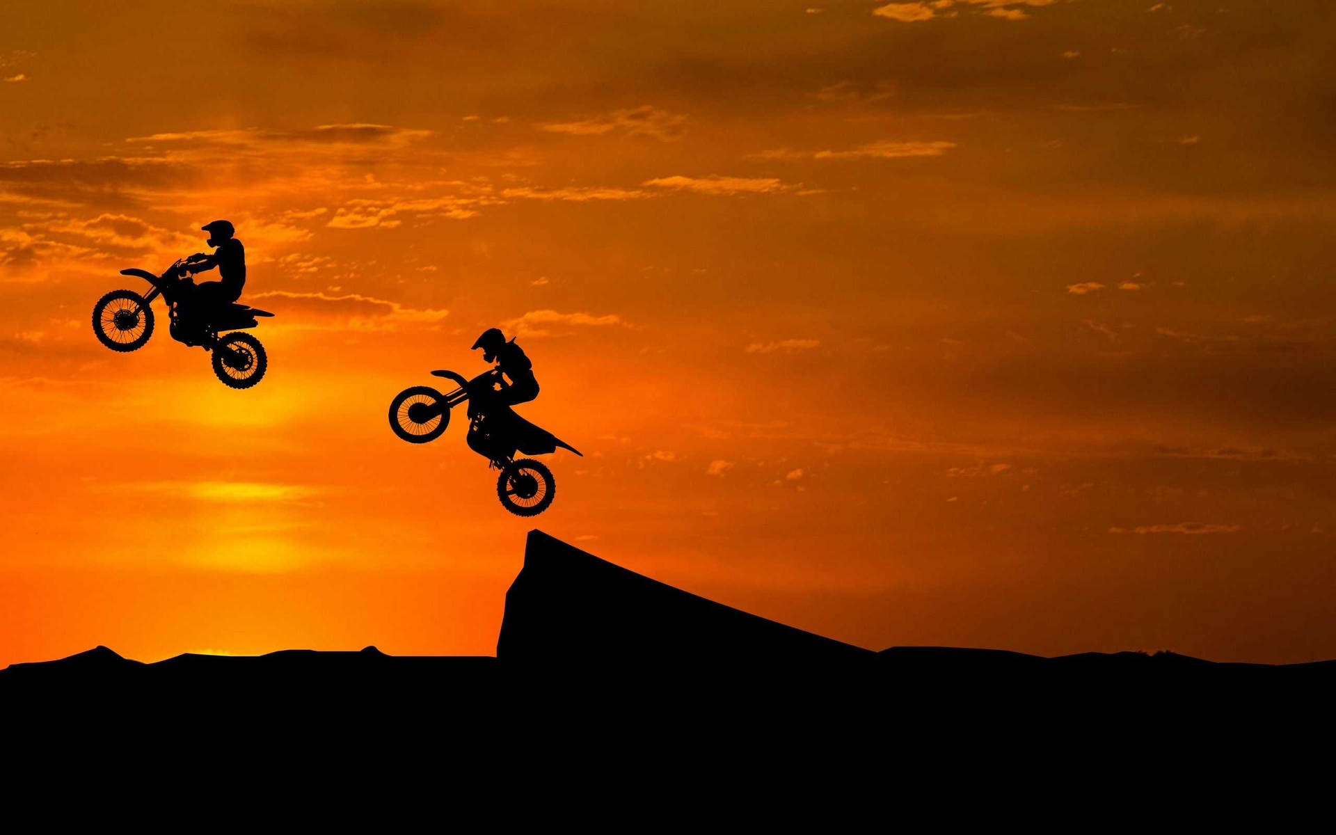 Dirt Bike 2560X1600 Wallpaper and Background Image