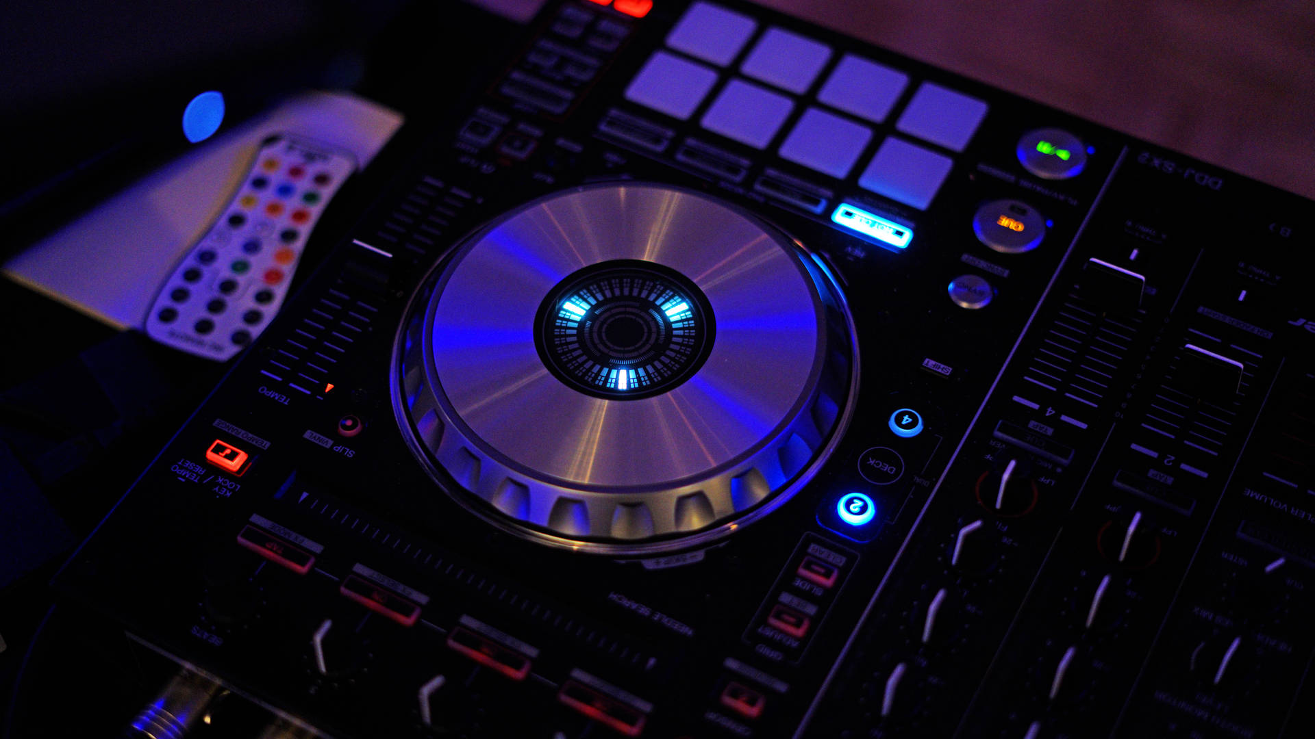 7952X4472 Dj Wallpaper and Background